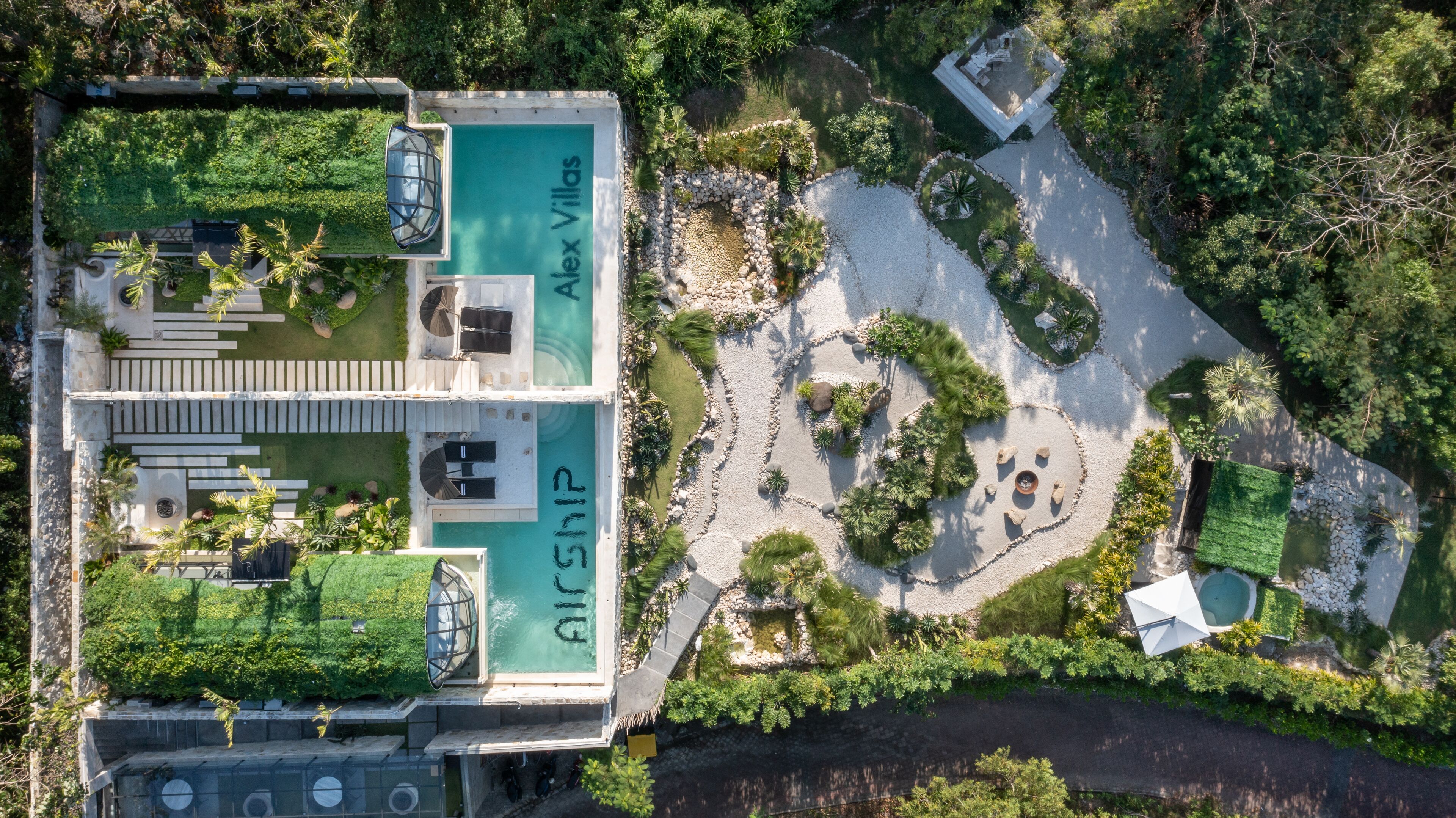 Airship Bali