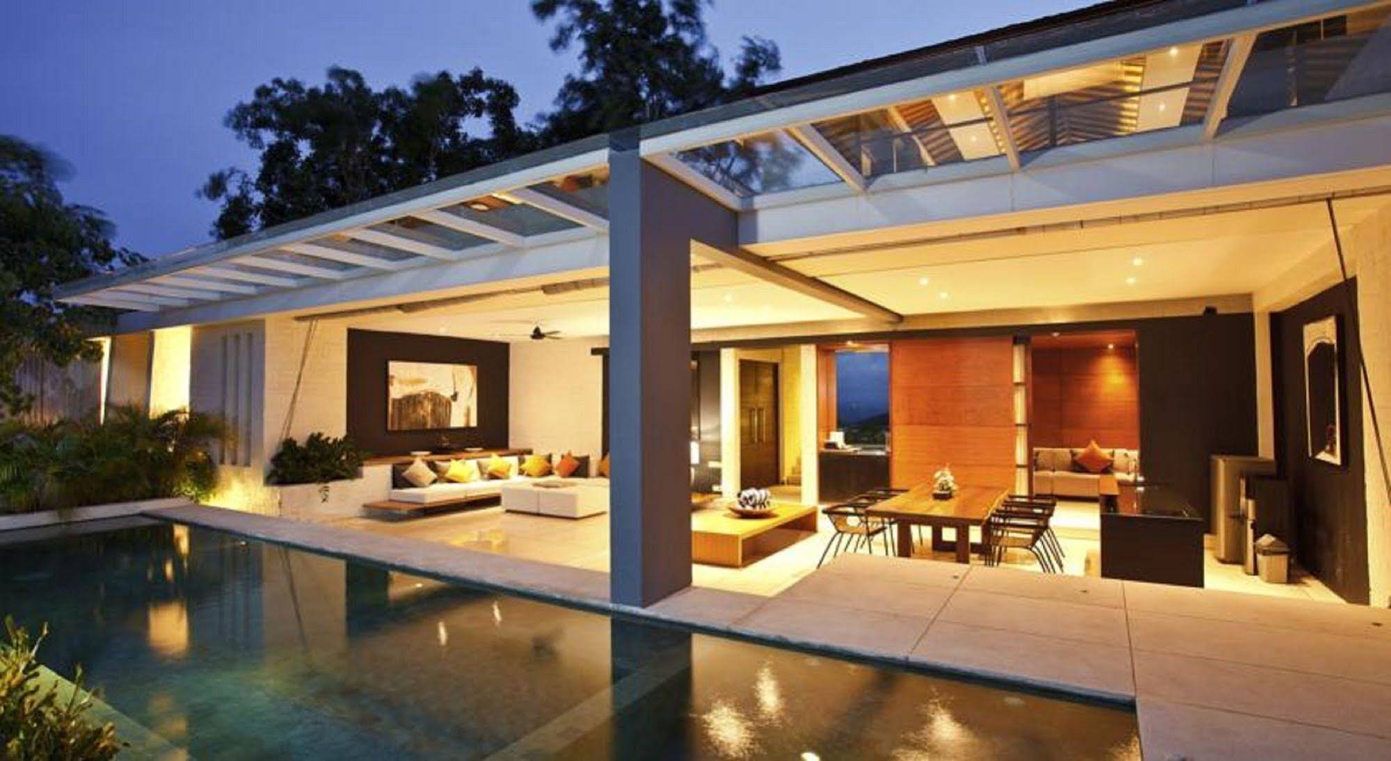 Nomina Villas