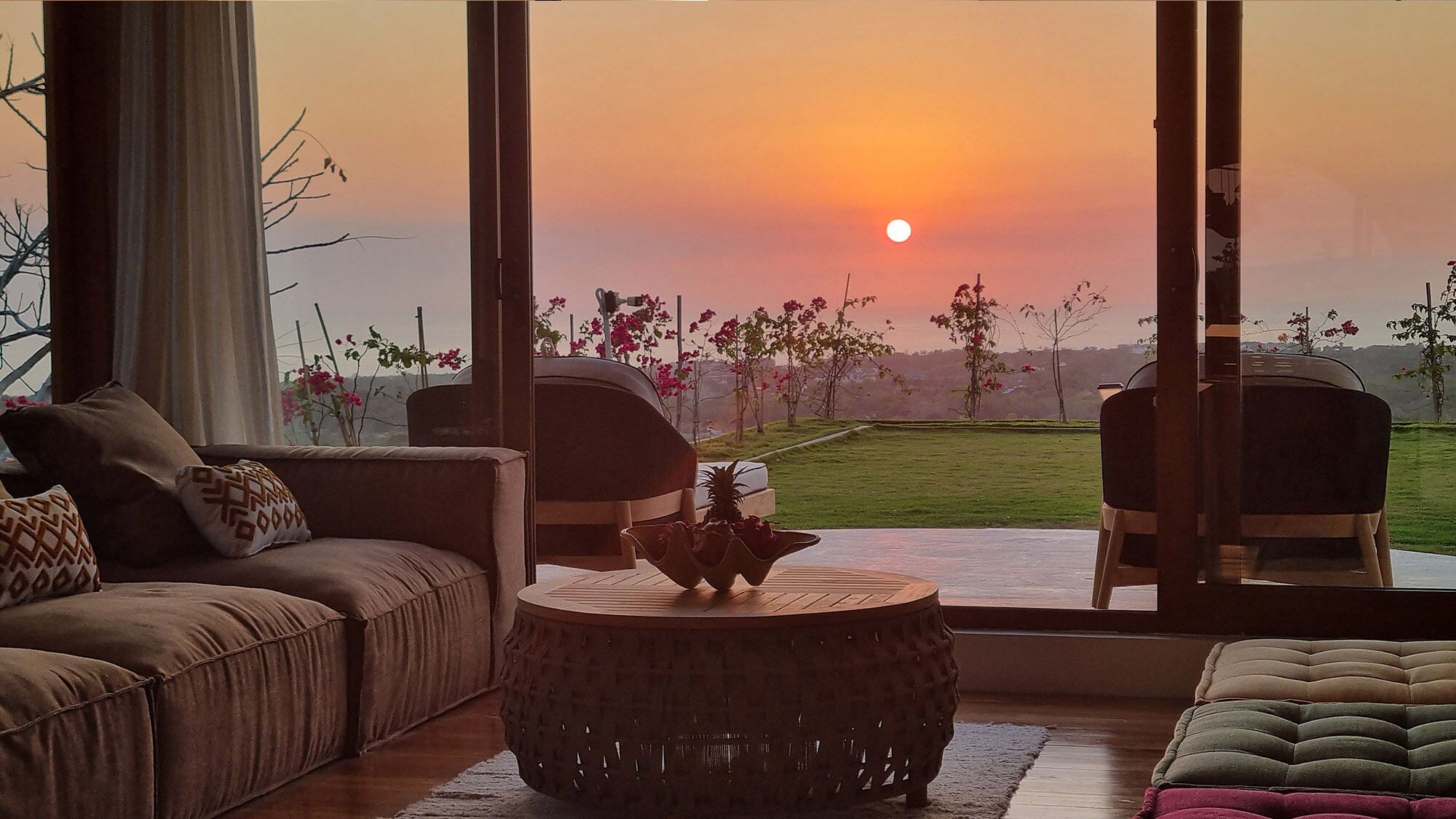Uluwatu Sunset Hills