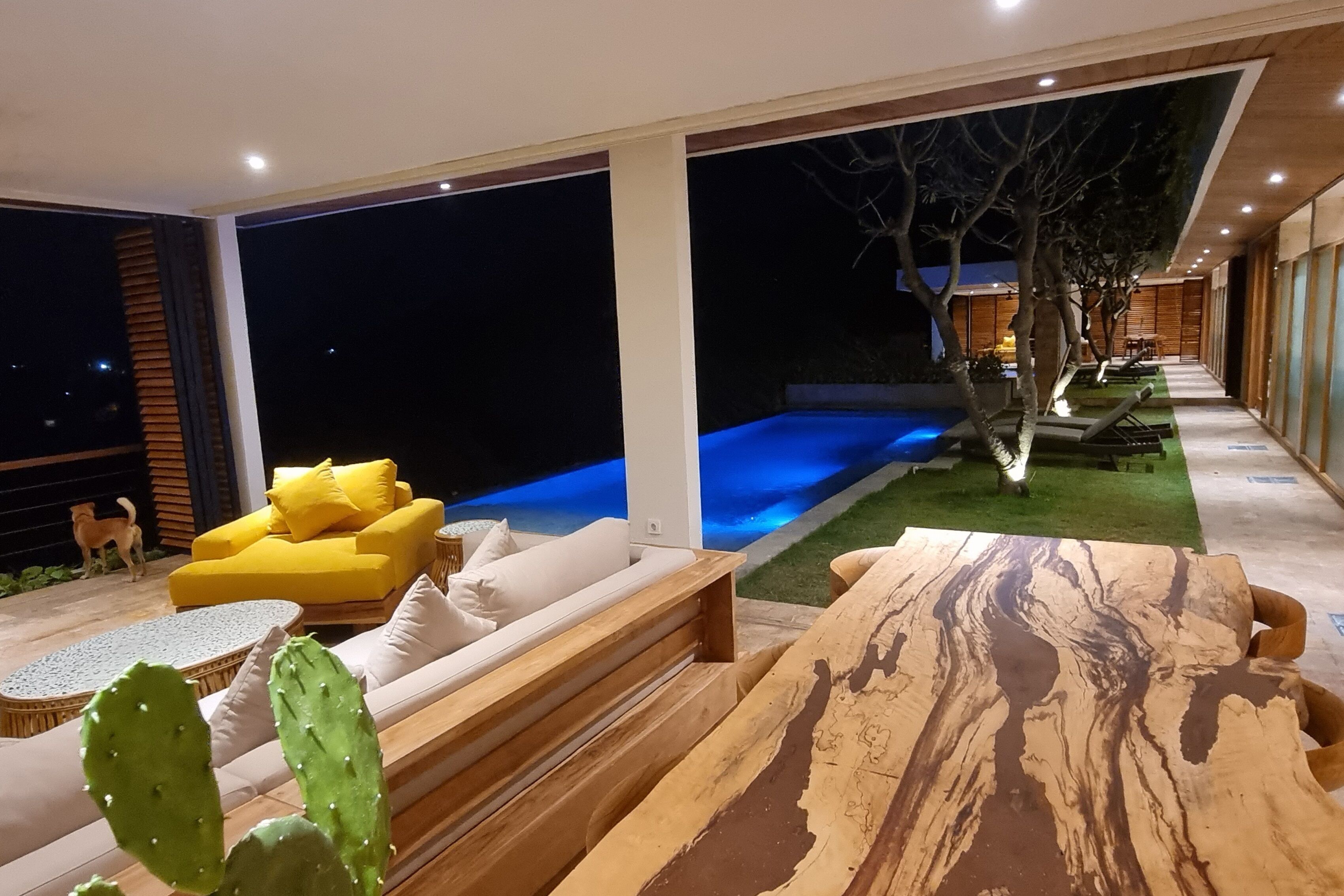 Uluwatu Sunset Hills