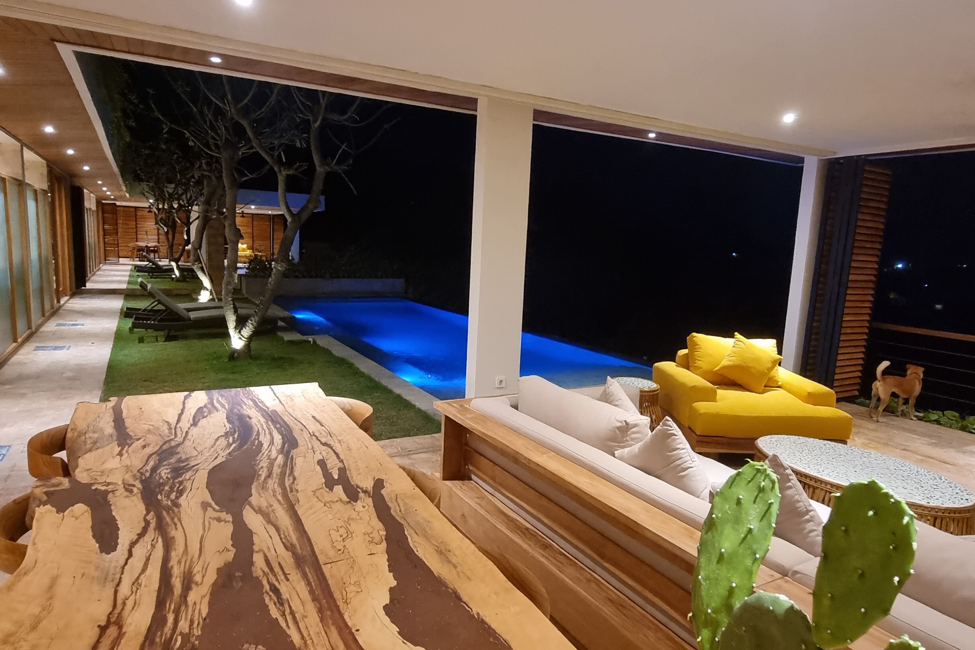 Uluwatu Sunset Hills