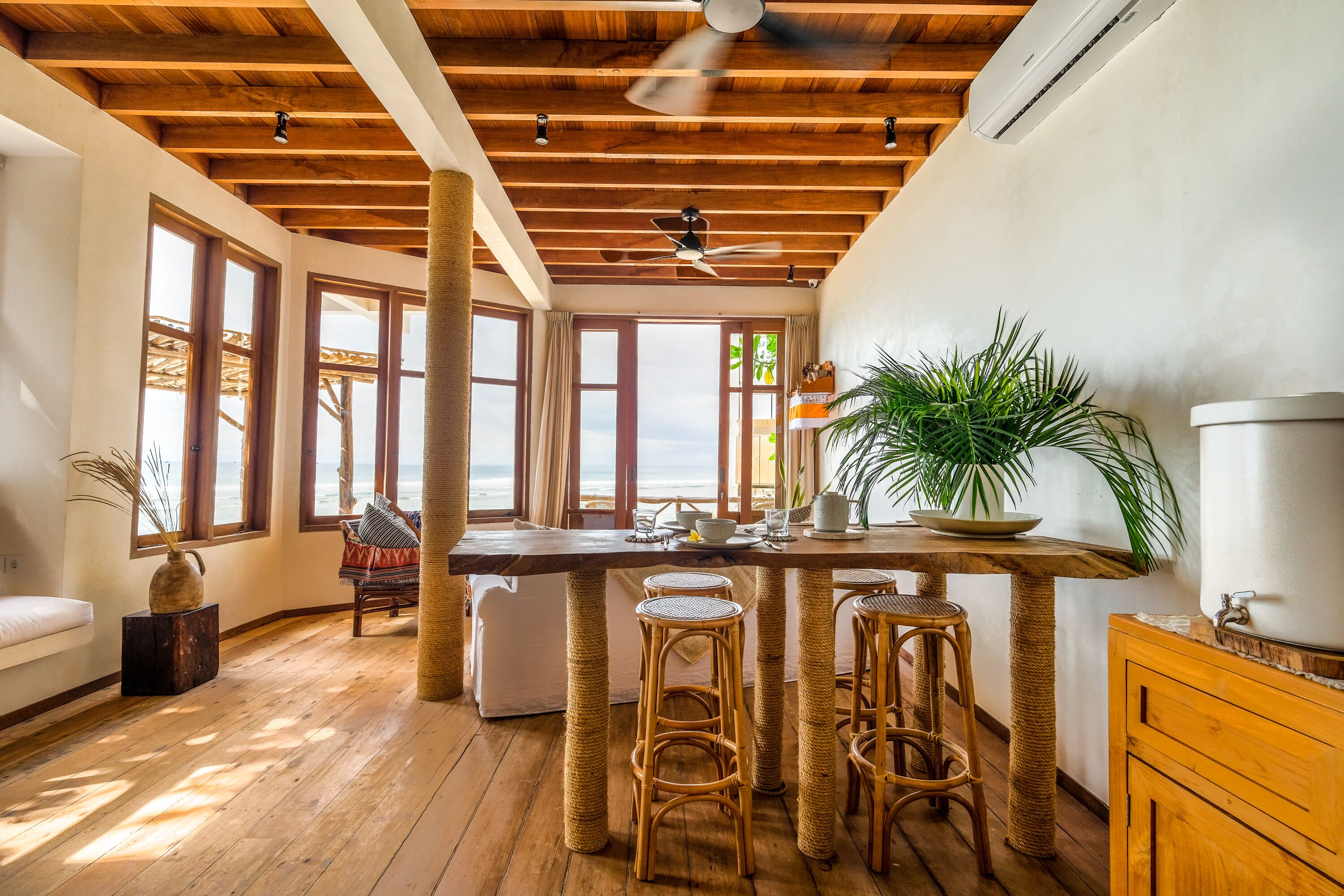 Uluwatu Surf Shack