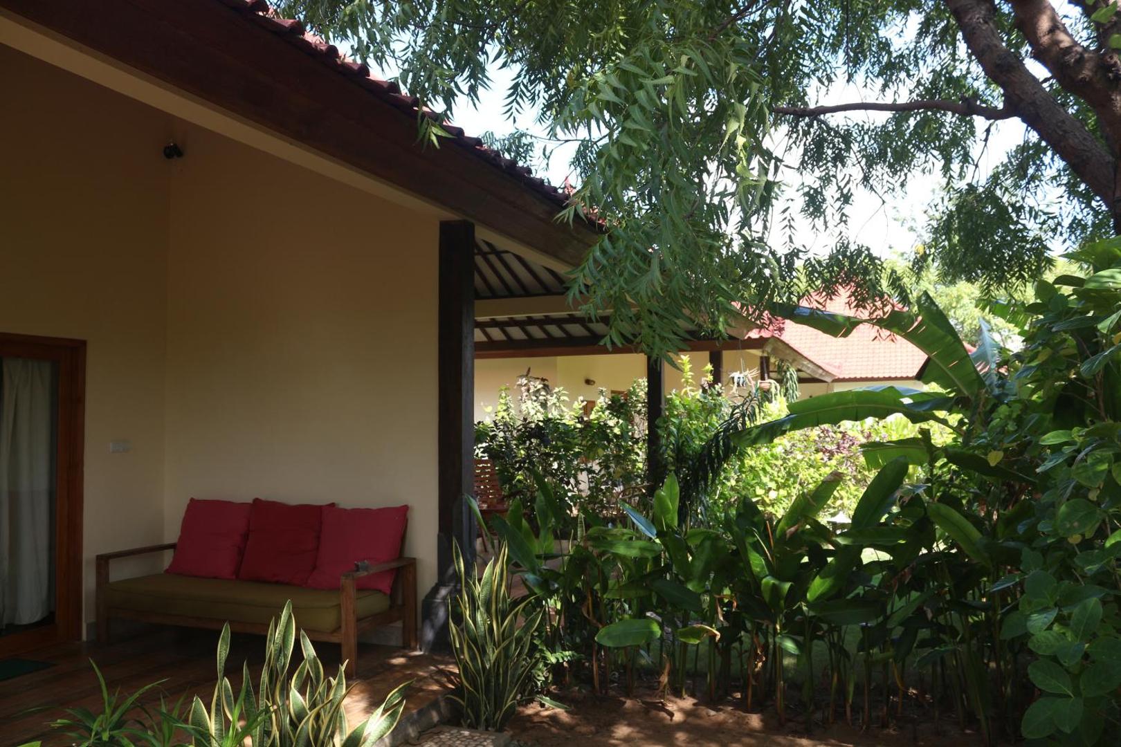 Batu Ampar Bungalows