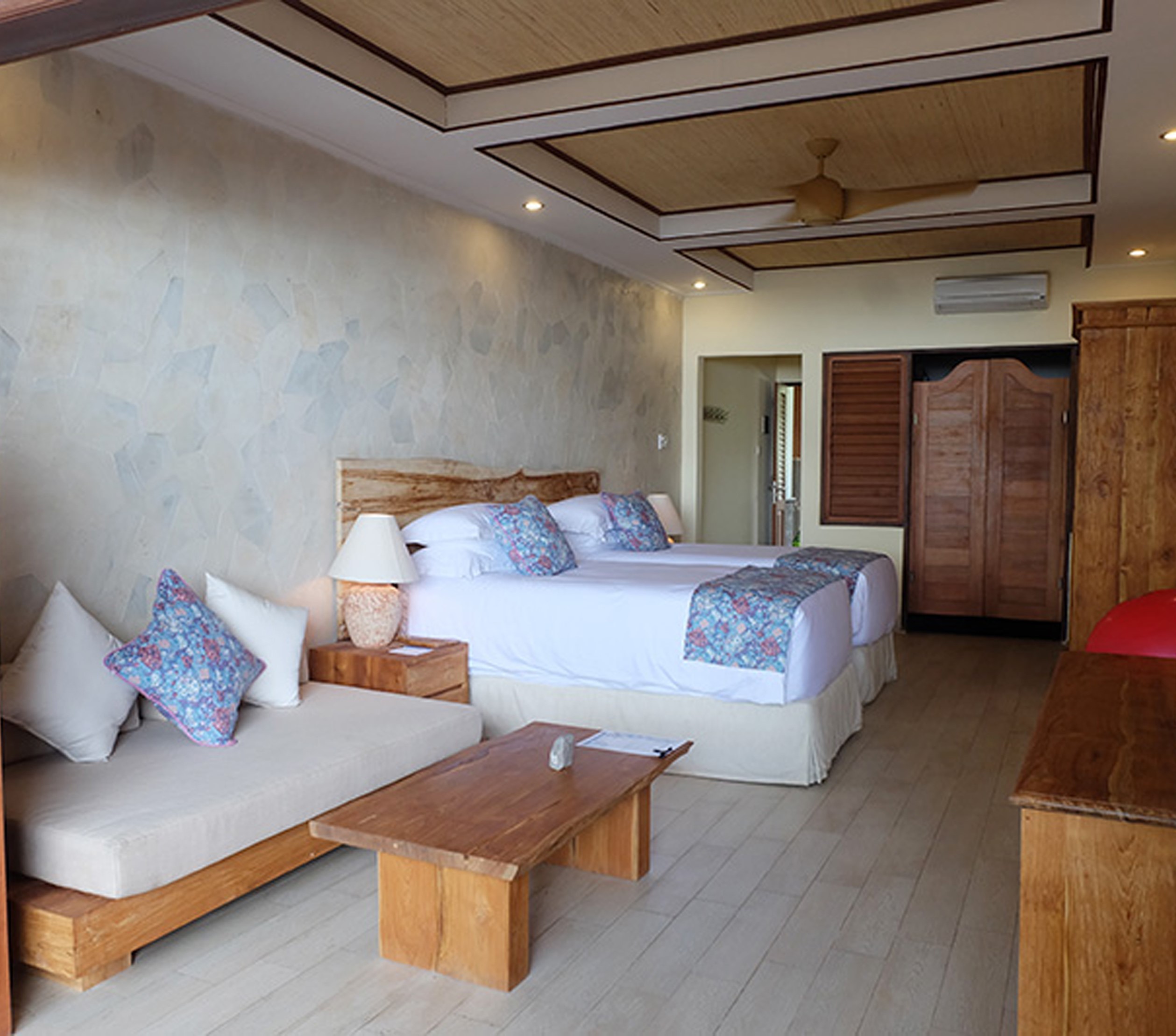 Bombora Medewi Wave Lodge