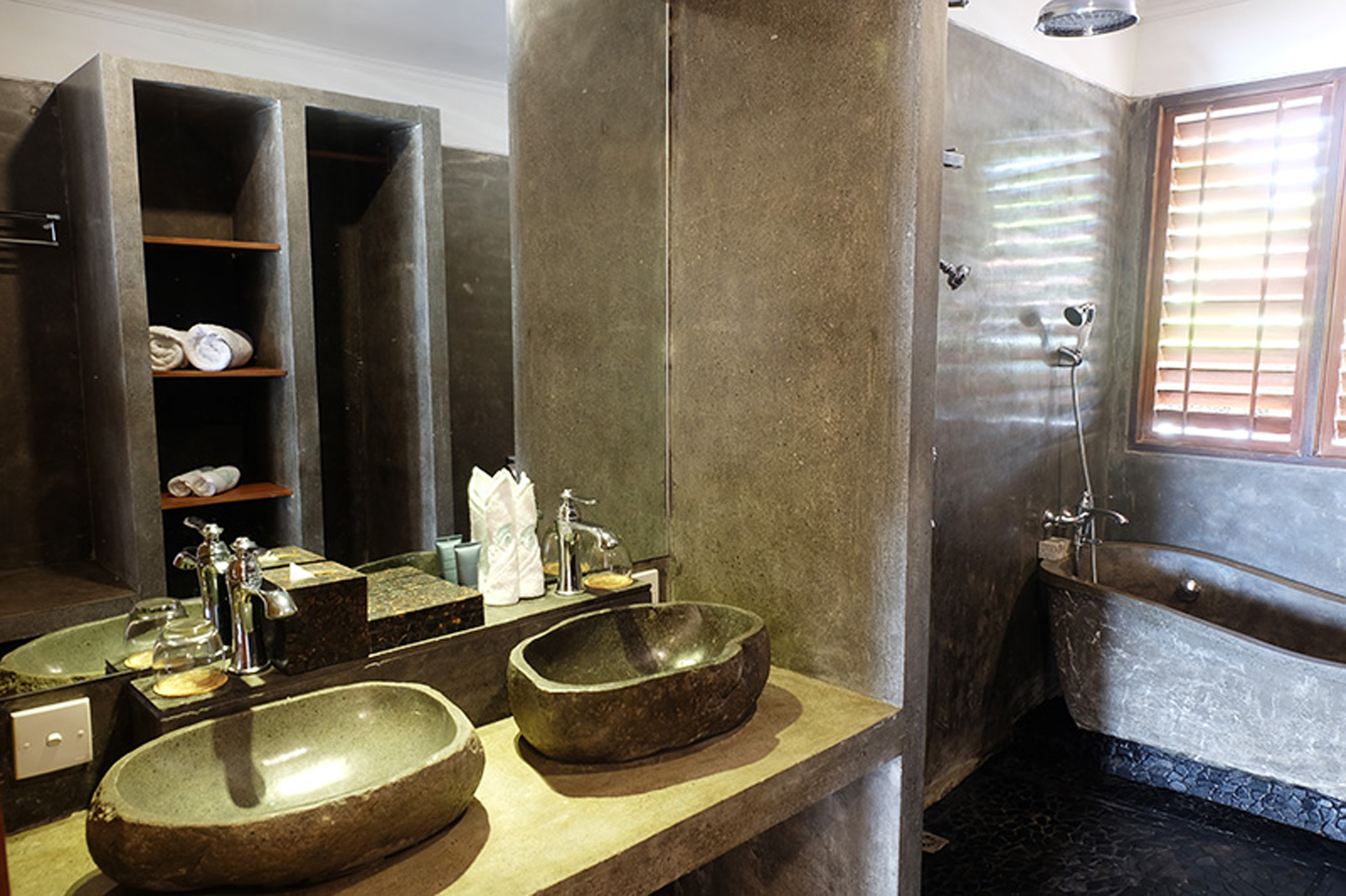 Bombora Medewi Wave Lodge