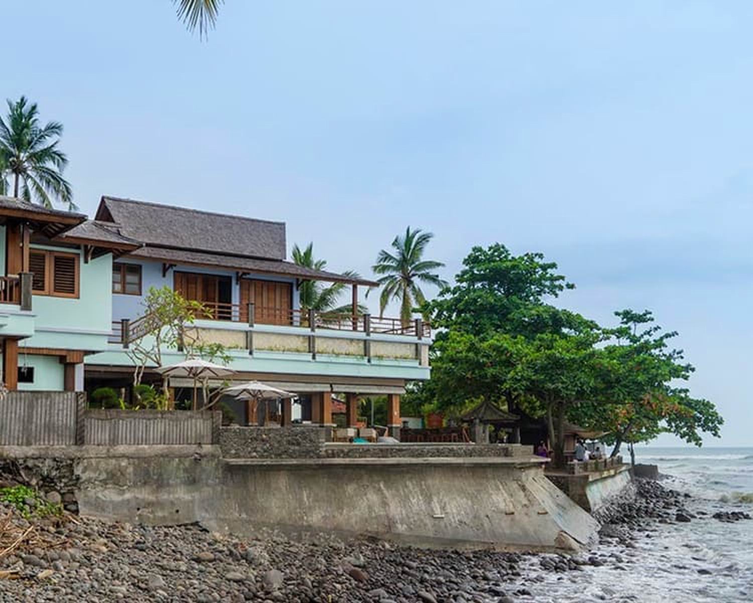 Bombora Medewi Wave Lodge