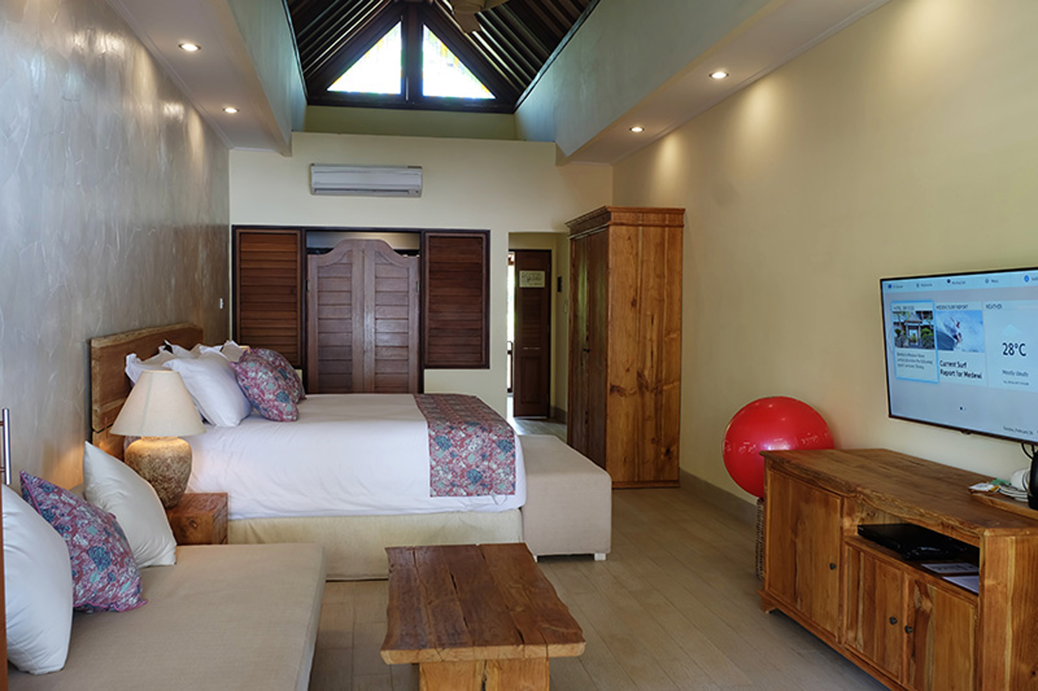 Bombora Medewi Wave Lodge