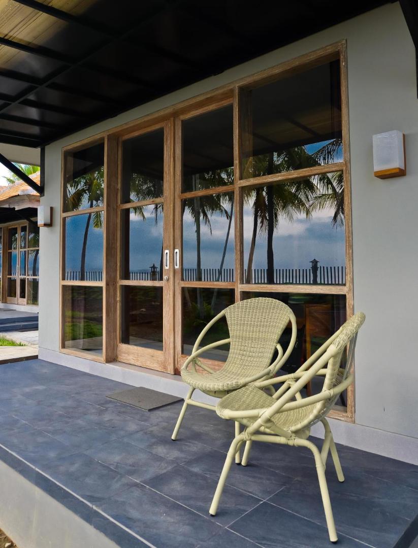 Umadewi Surf & Suites