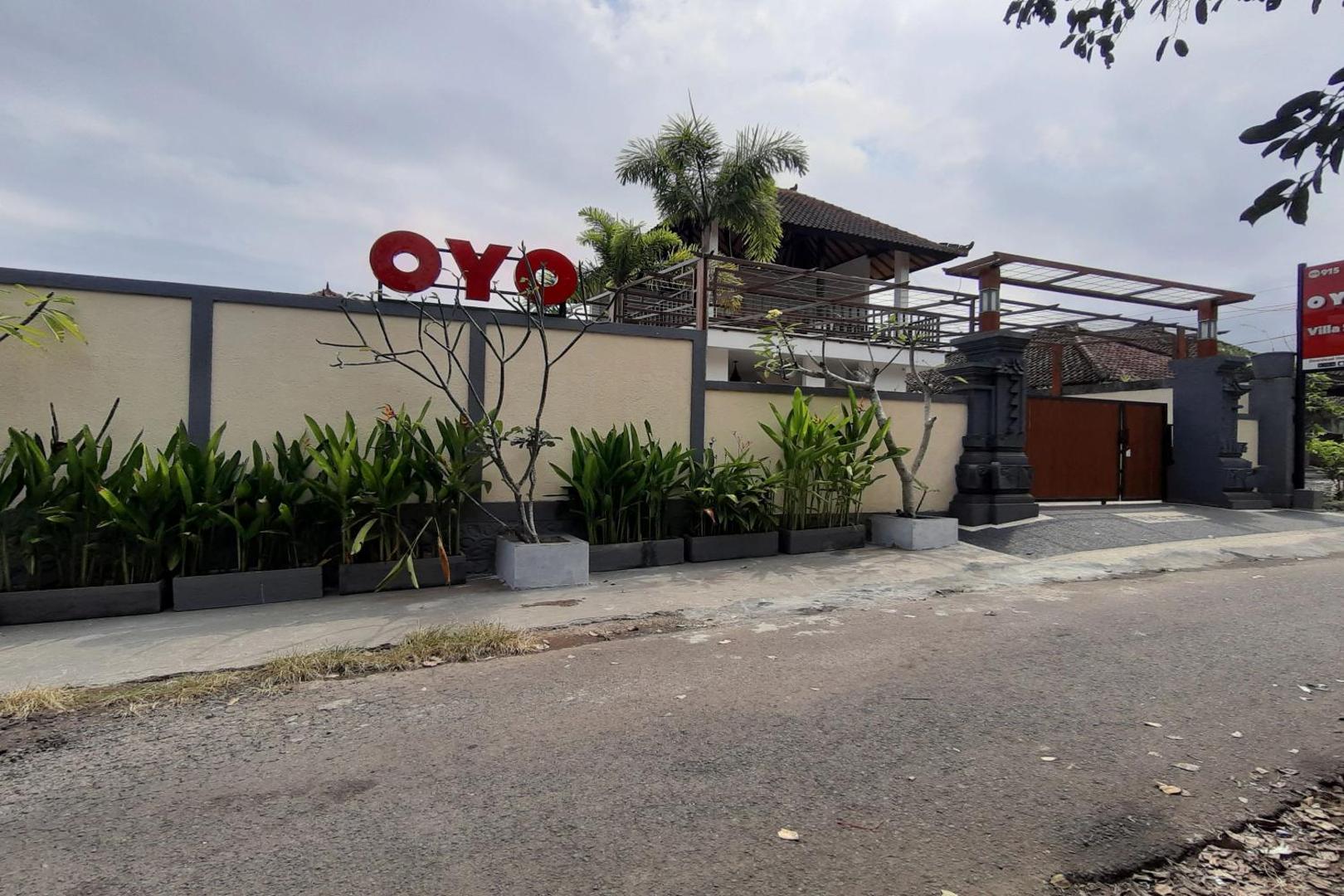Villa Sari by OYO Rooms