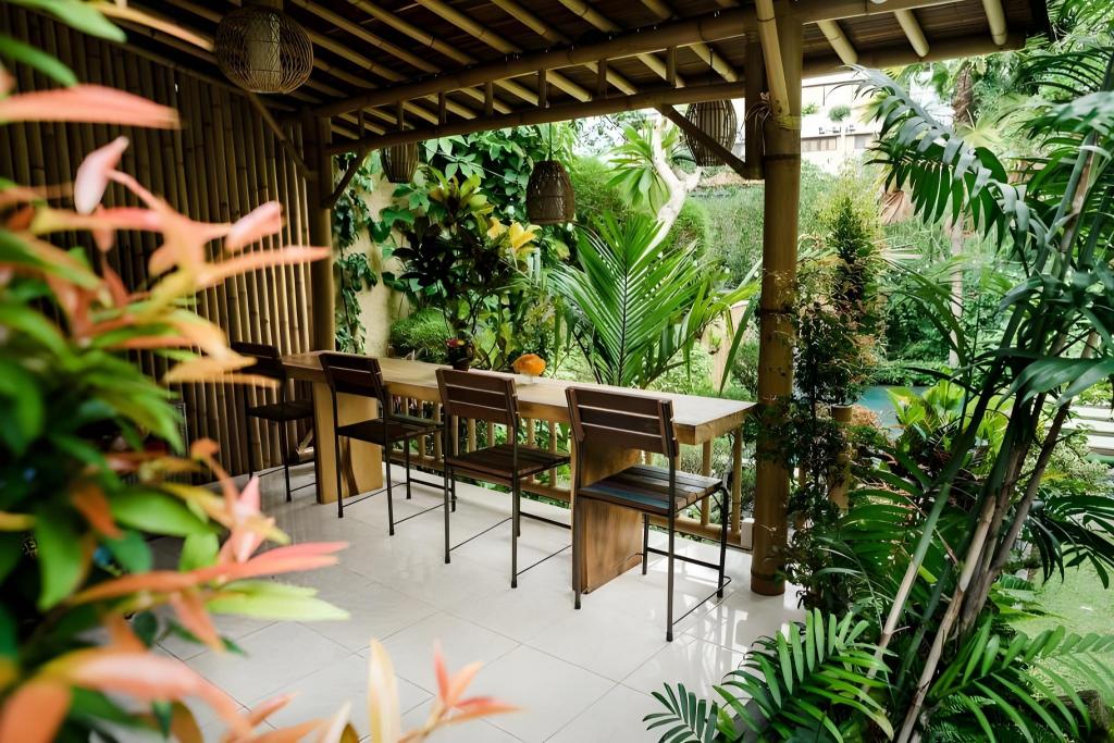 Desak Putu Putra Hidden Homestay