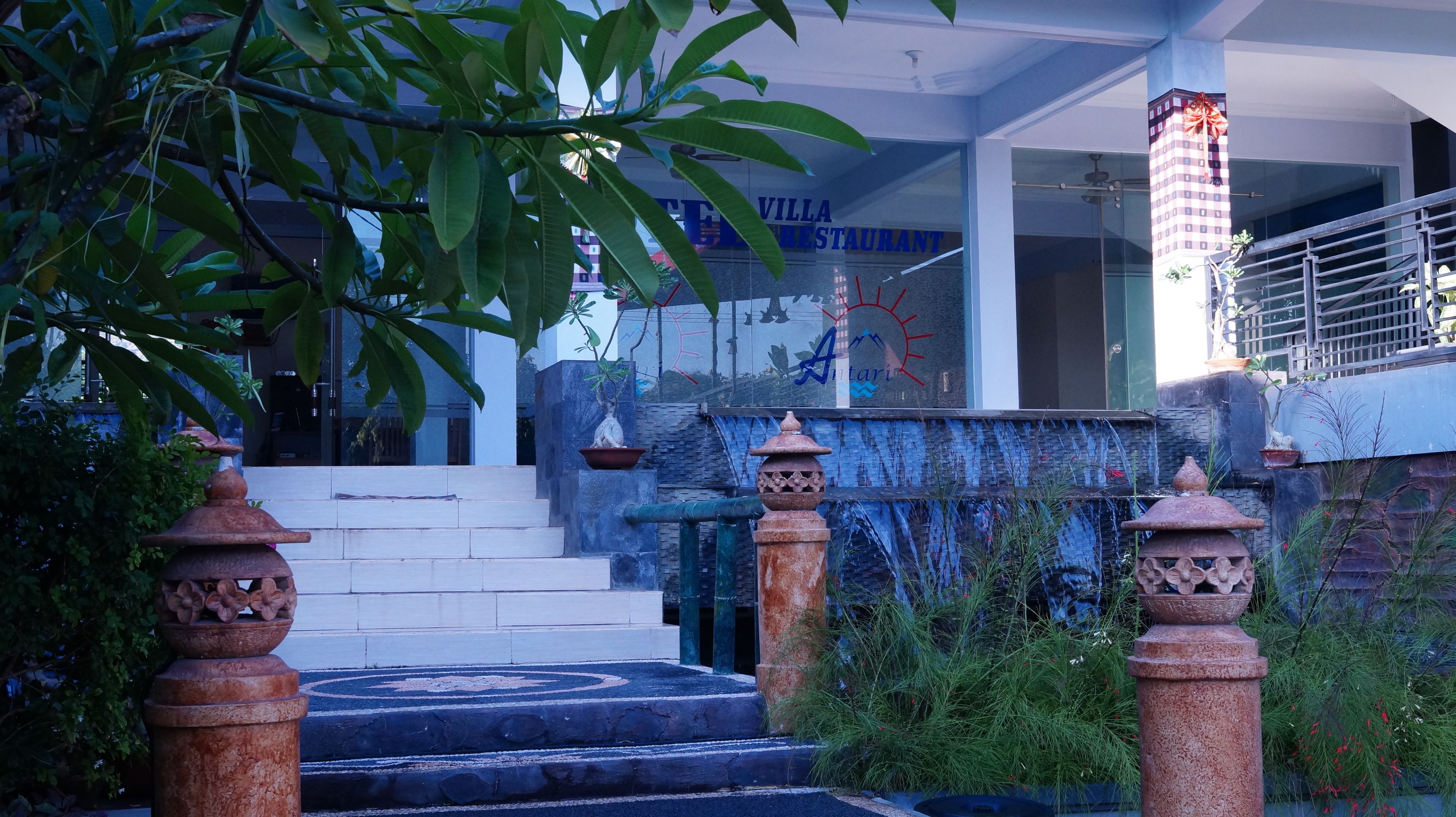 Antari Hotel