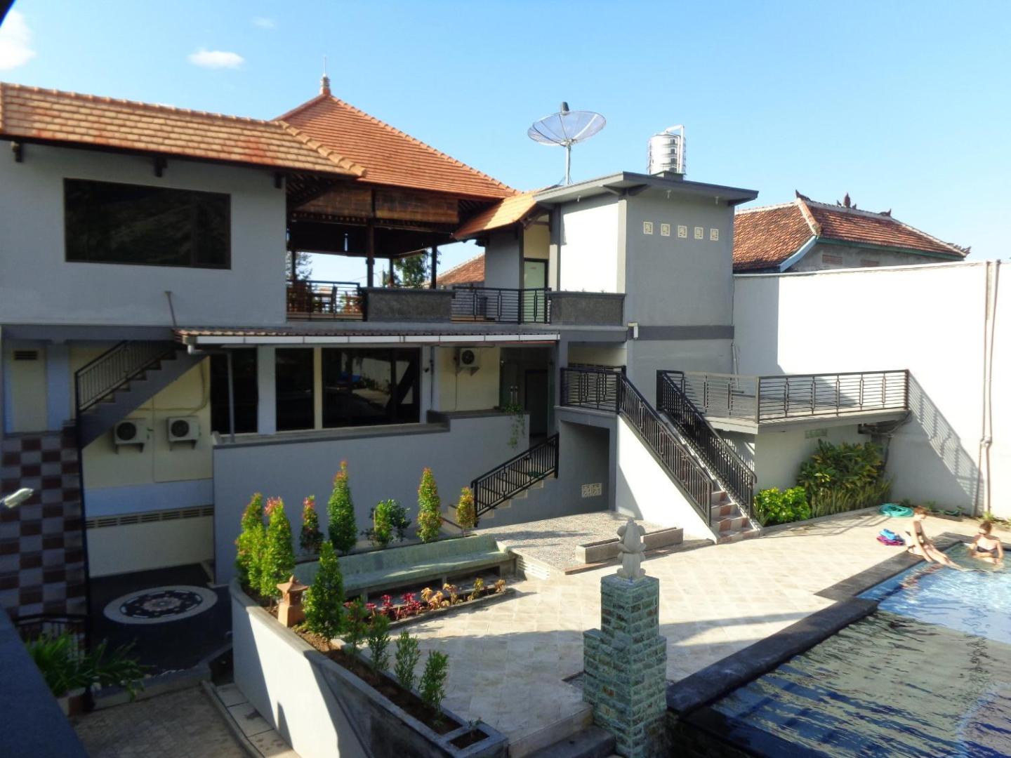 Antari Hotel