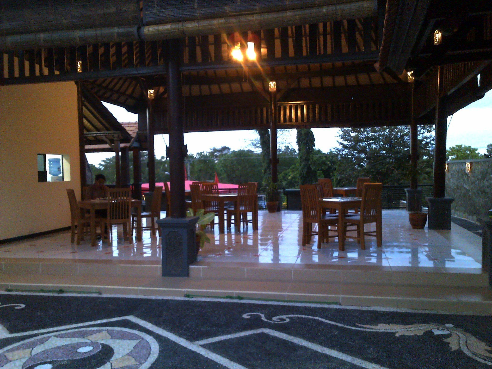 Antari Hotel