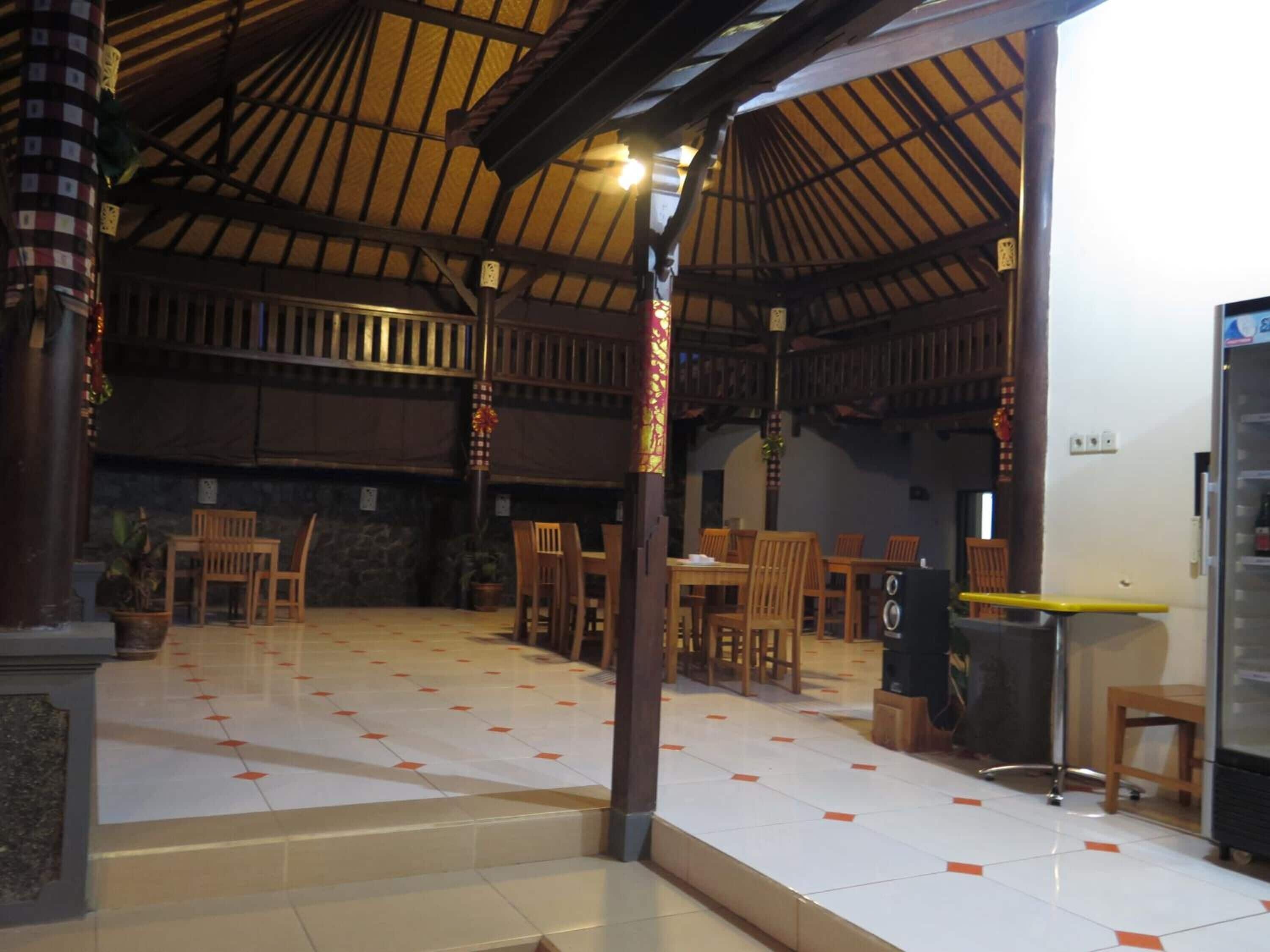 Antari Hotel