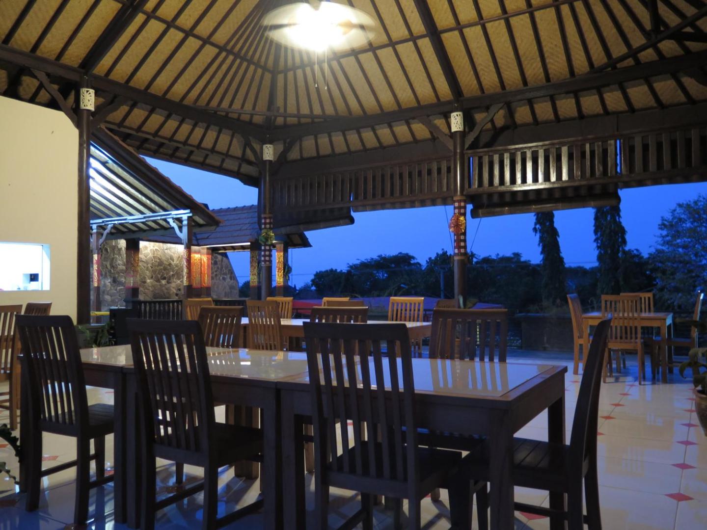 Antari Hotel