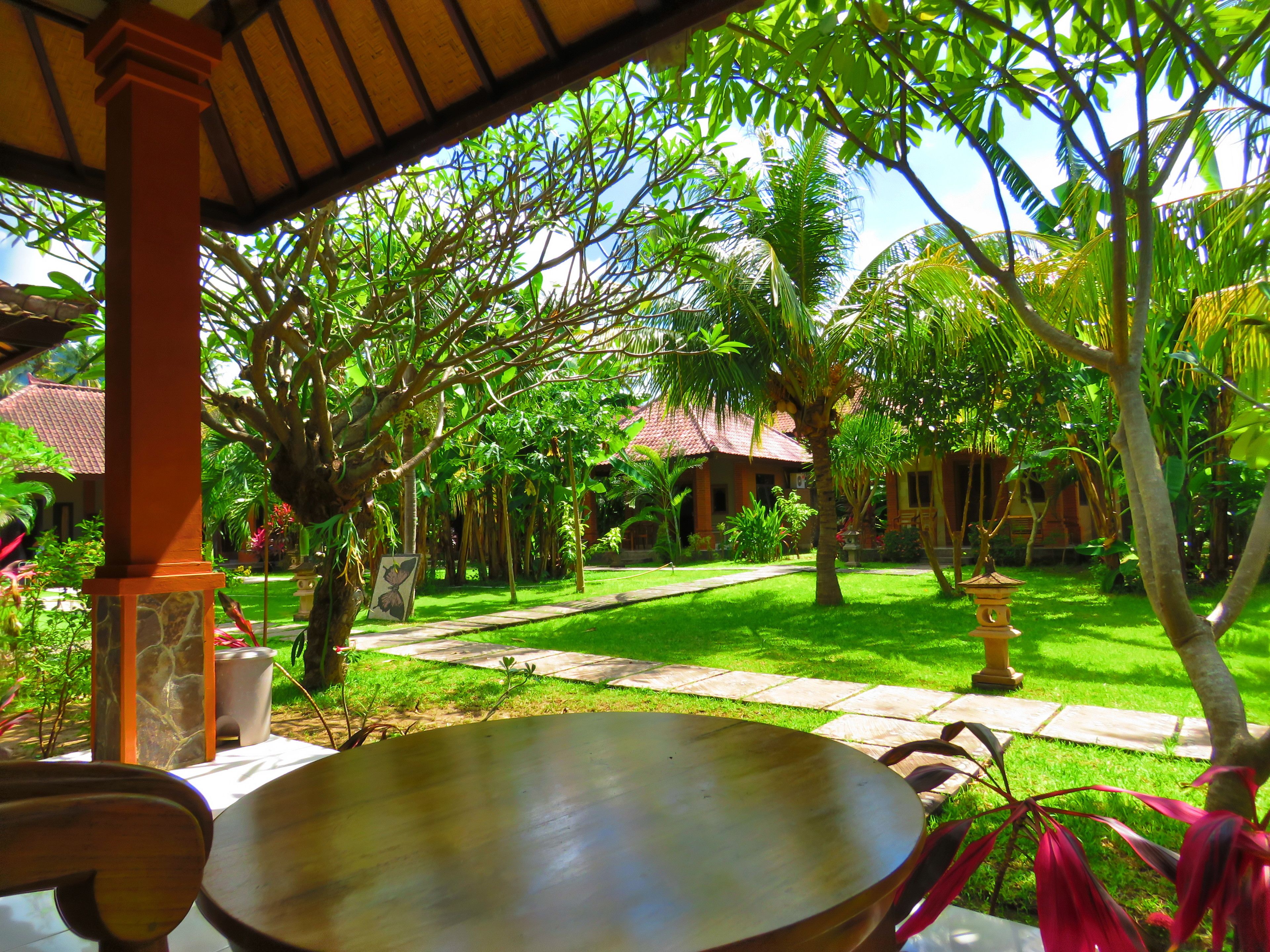 Suka Sari Cottages