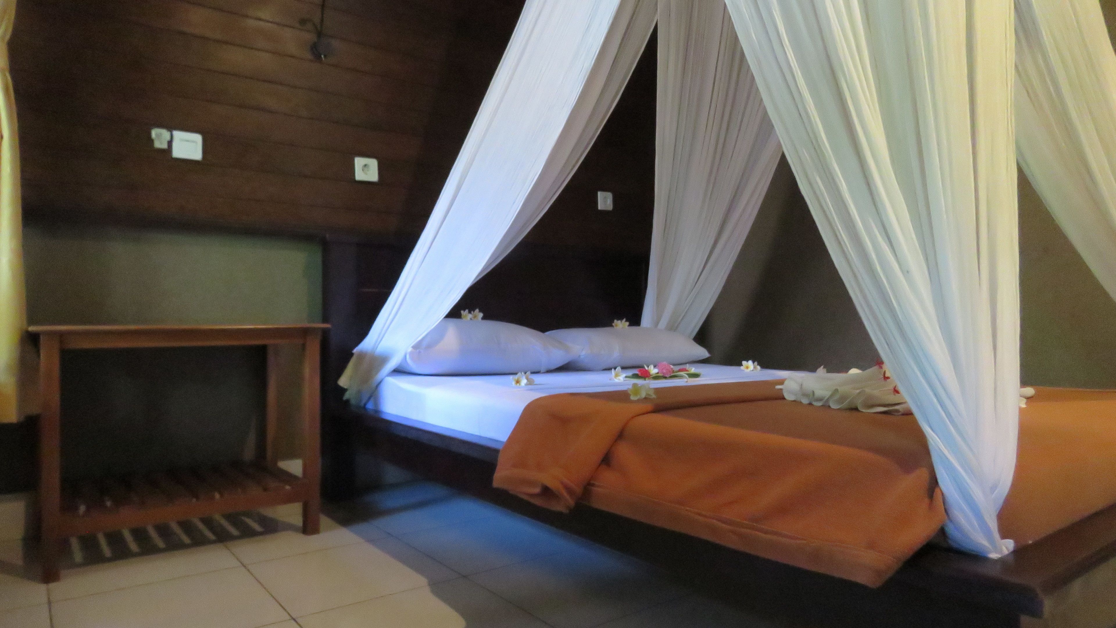 Suka Sari Cottages