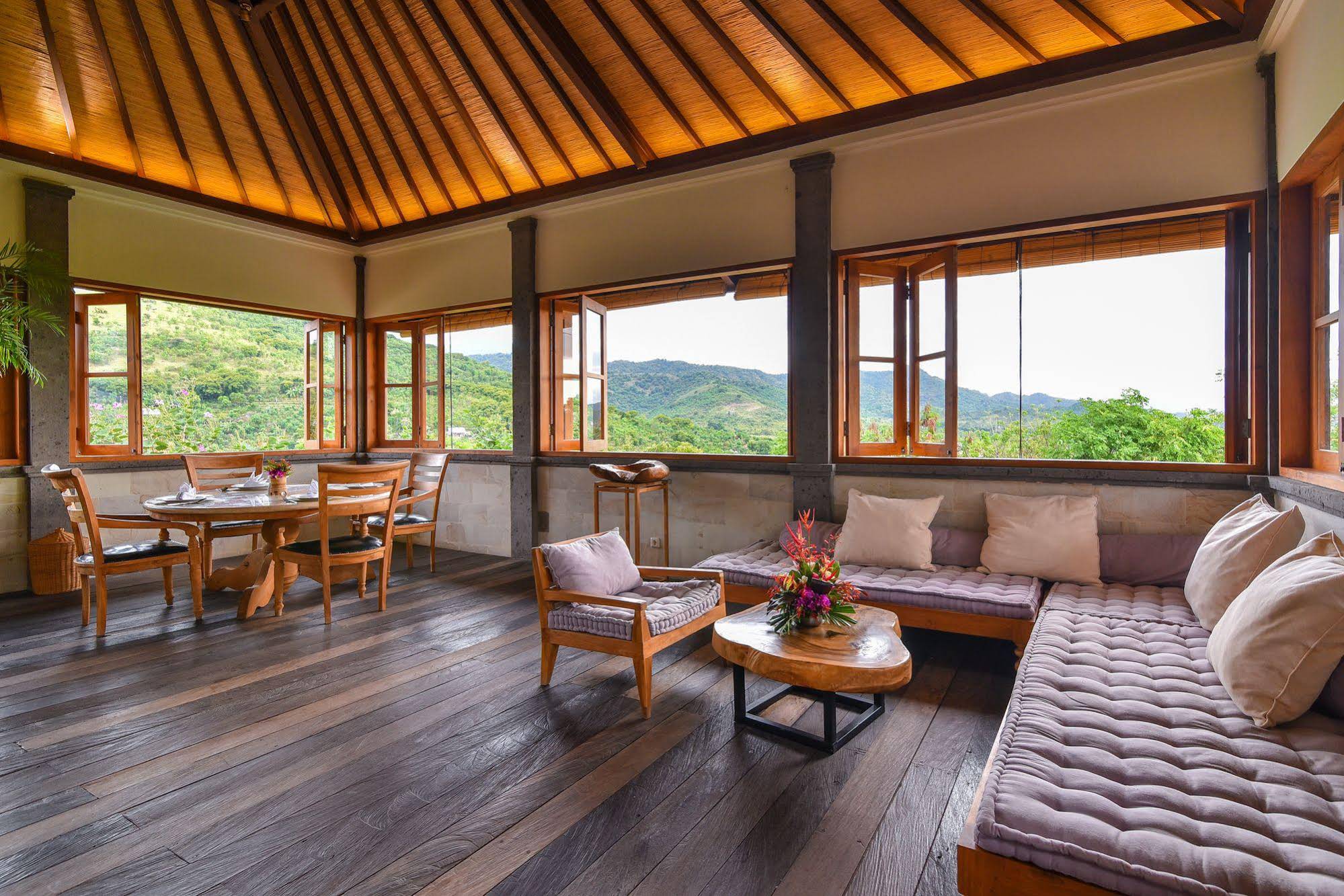 Sumberkima Hill Private Villa Retreat