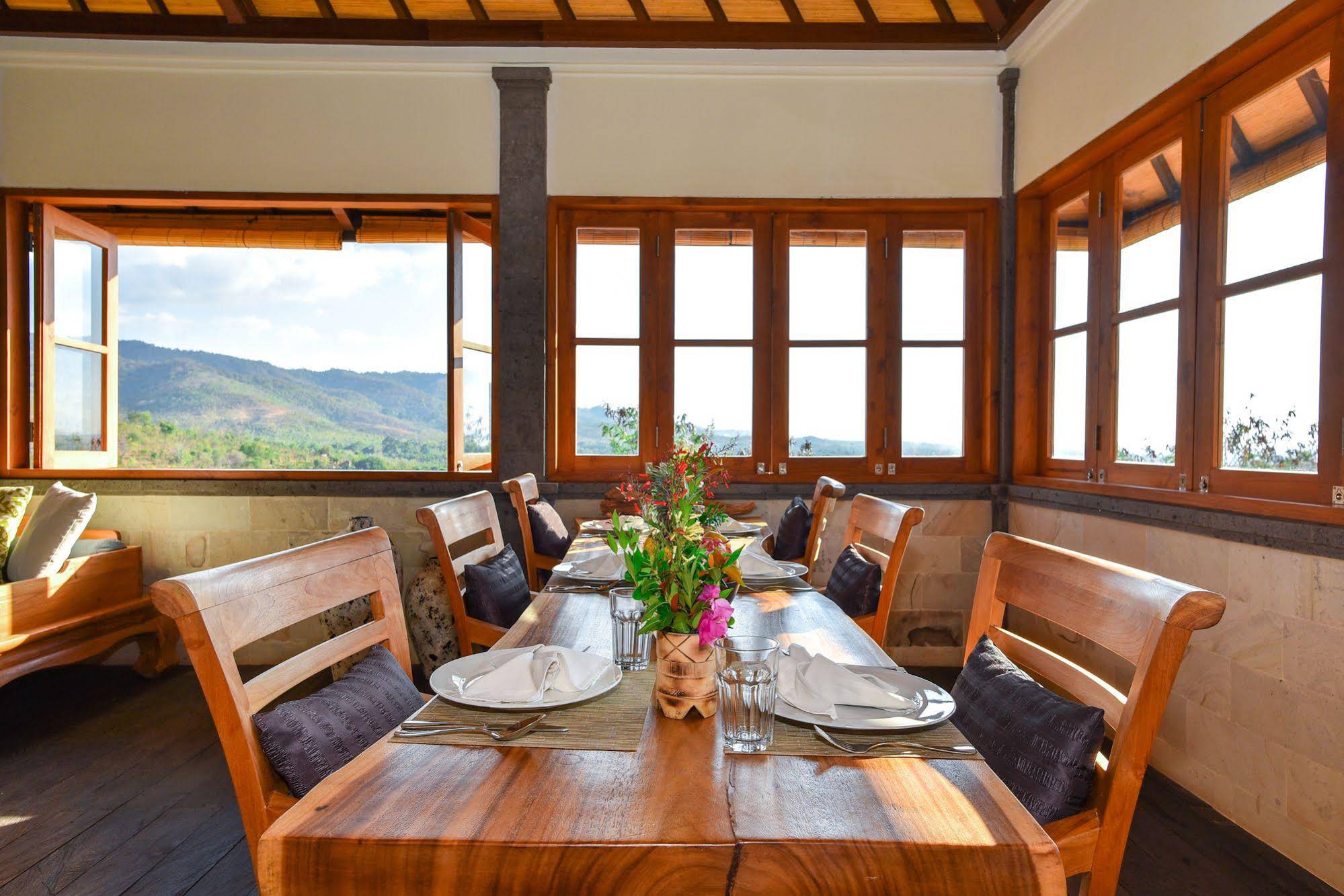 Sumberkima Hill Private Villa Retreat