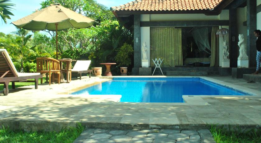 Taman Selini Wahana Beach Resort
