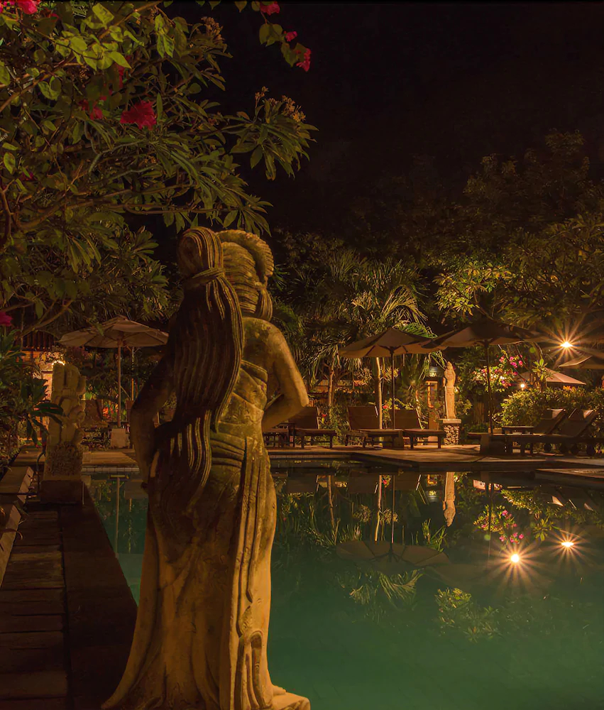 Tirta Sari Bungalows