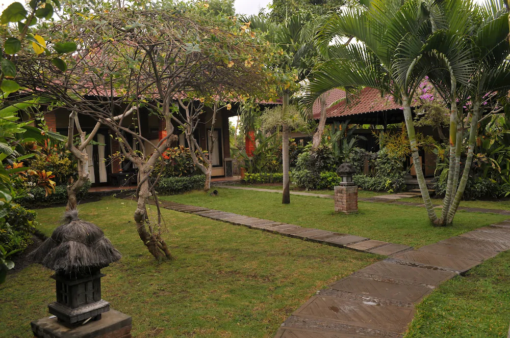 Tirta Sari Bungalows