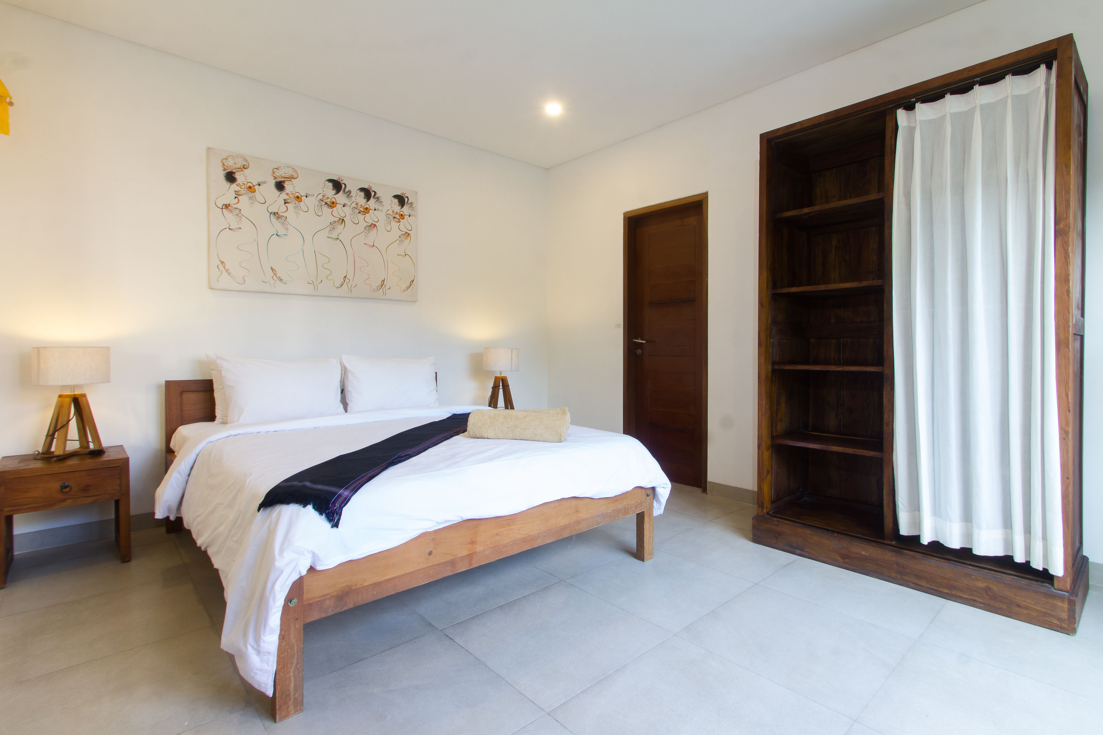 Echo Beach Villa & Apartment