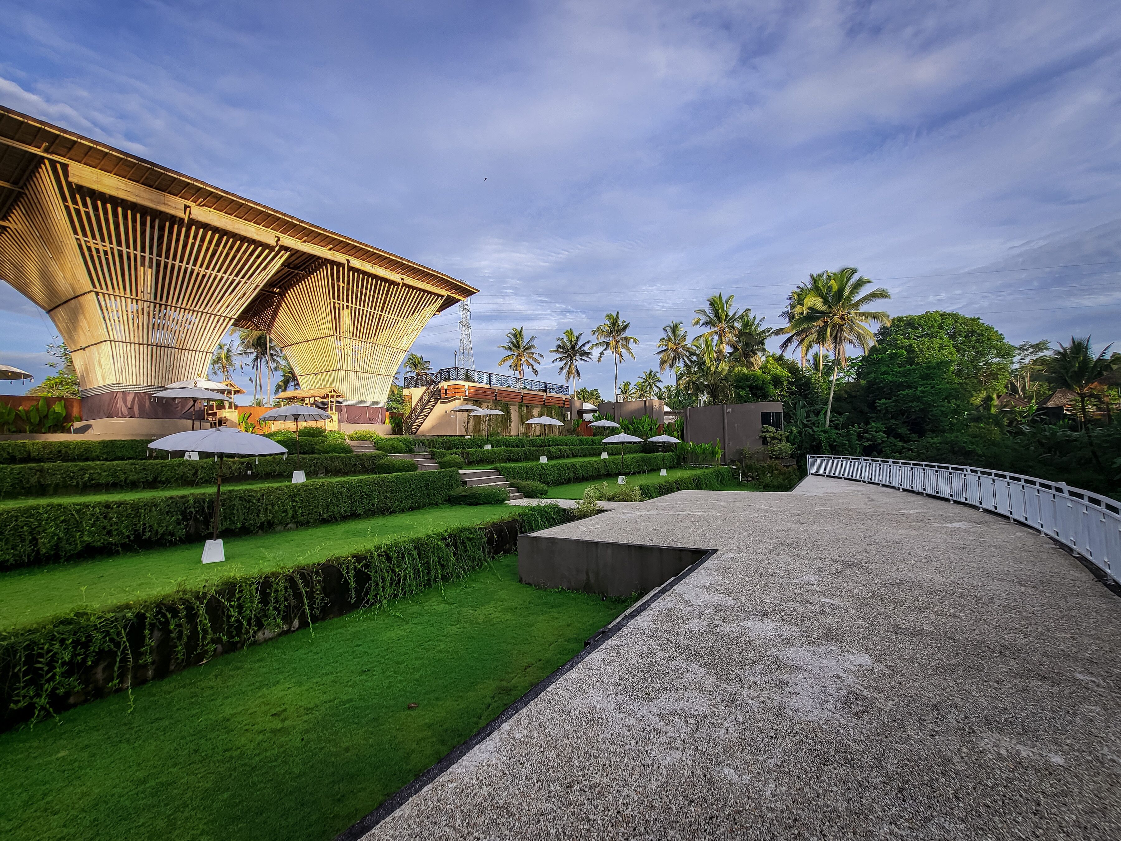 Triyana Resort Carangsari