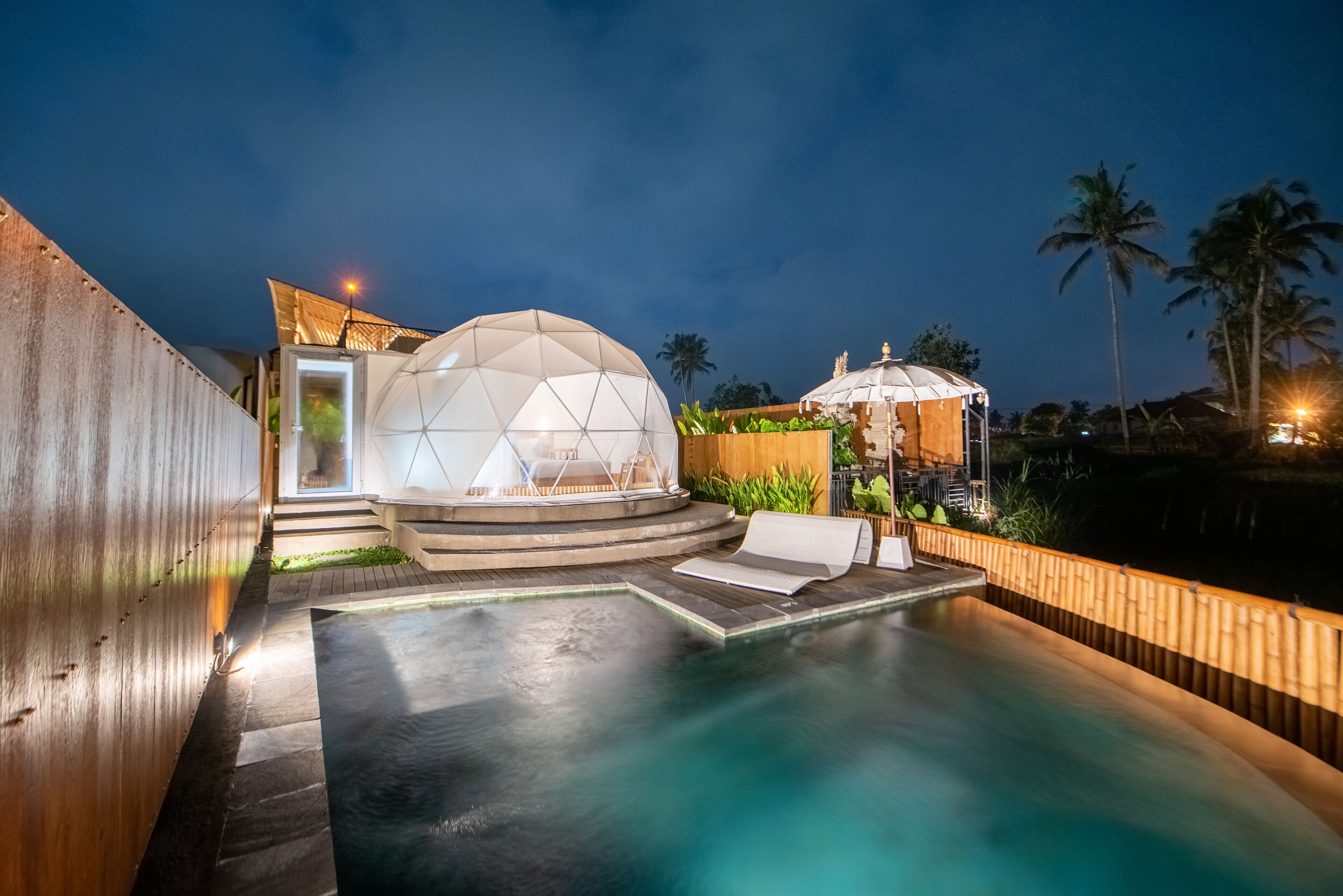 Triyana Resort Carangsari