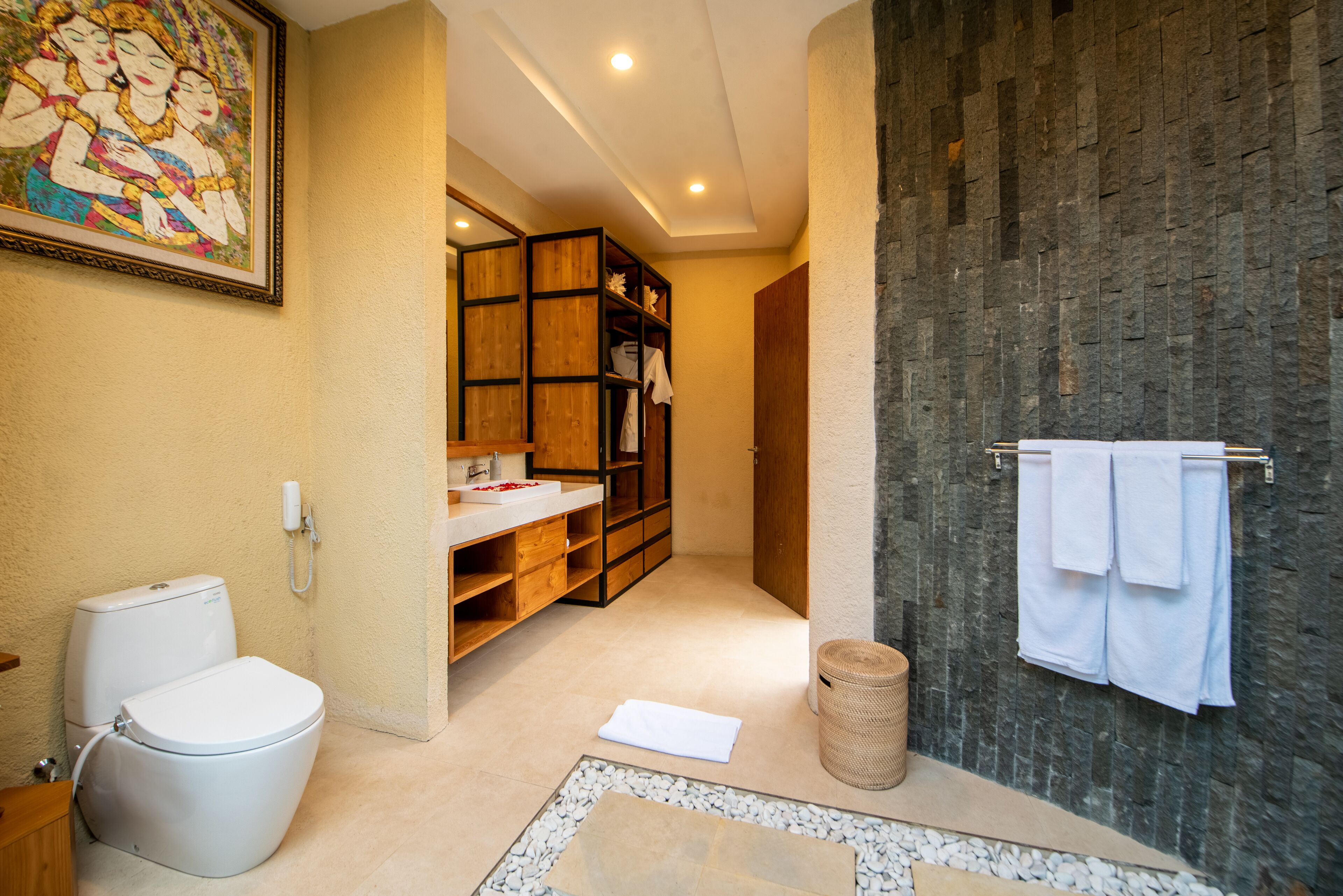 Triyana Resort Carangsari