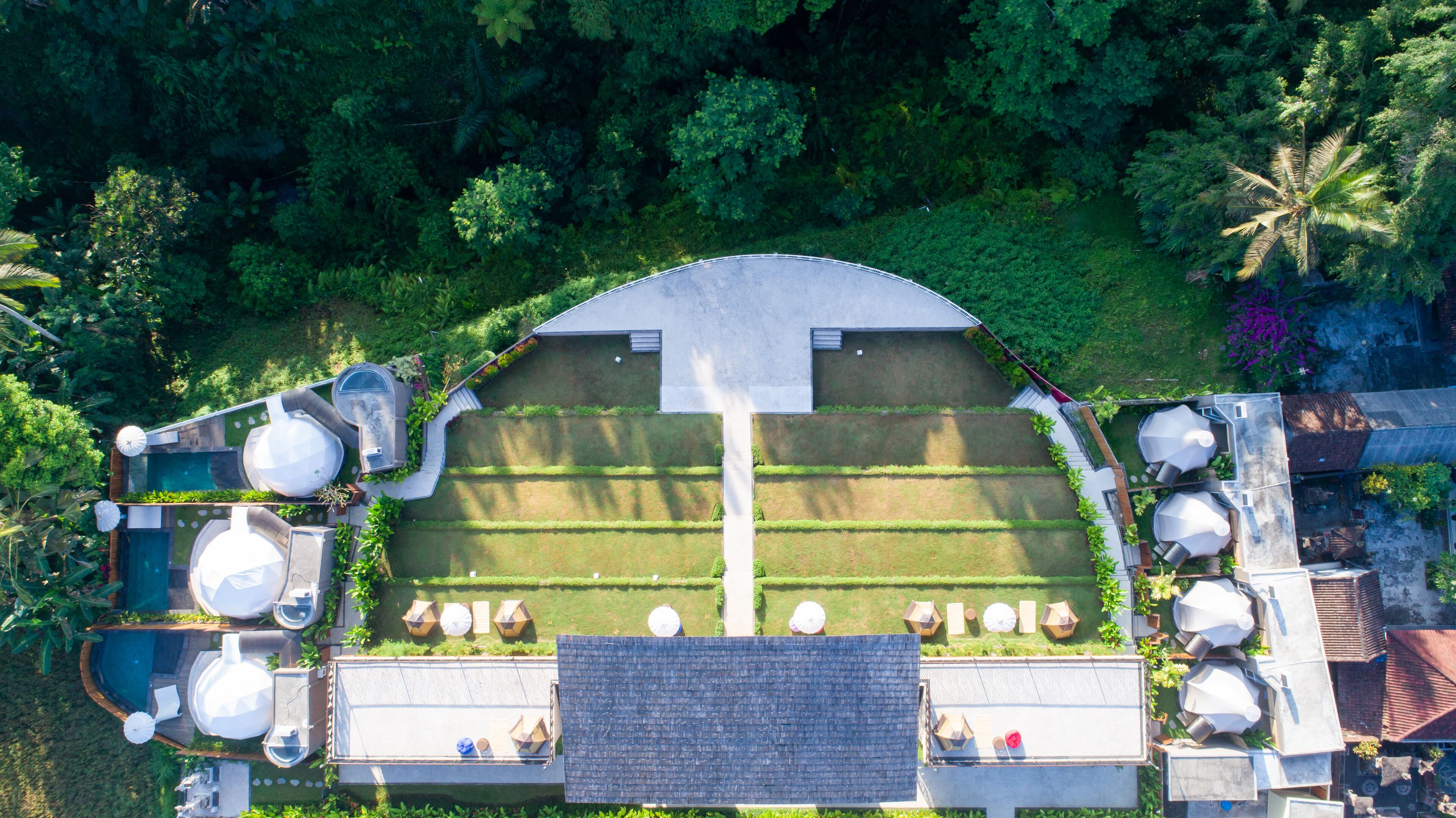 Triyana Resort Carangsari