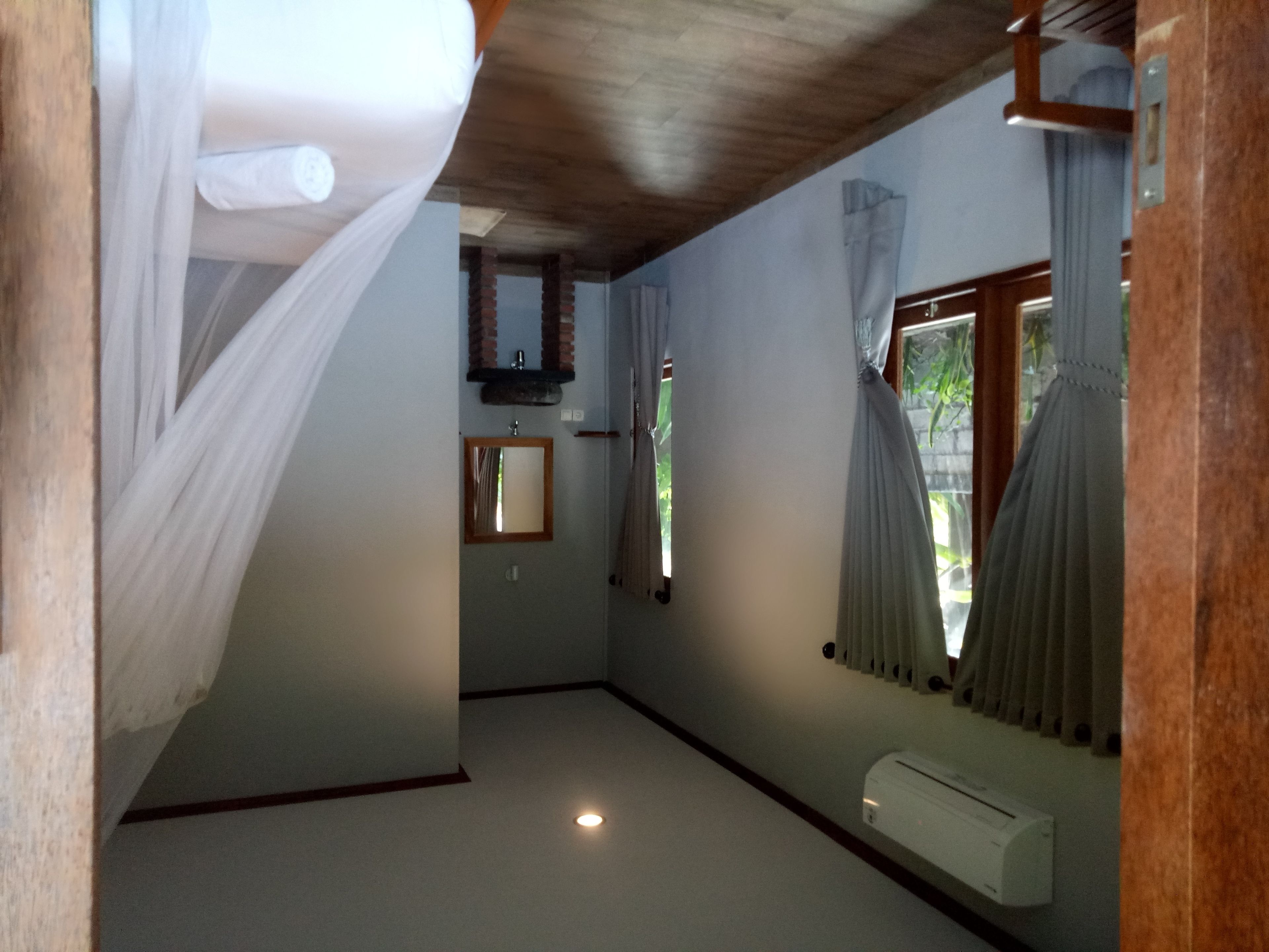 Emir Surfcamp