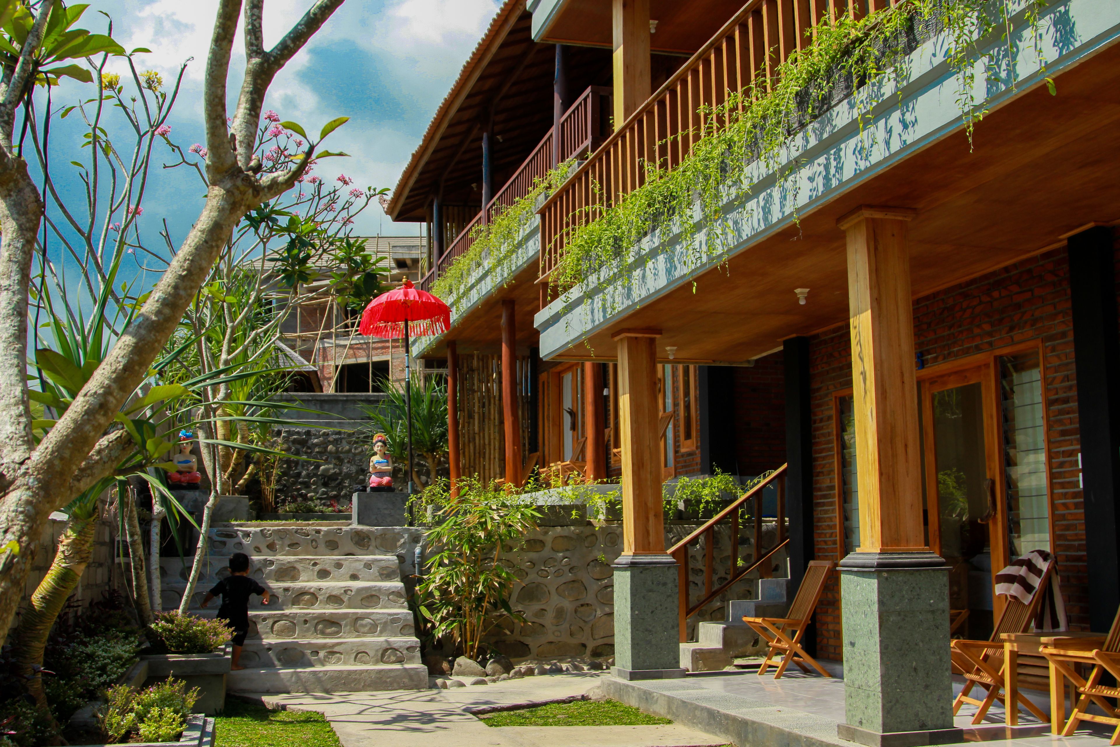 West Break Bali - Medewi