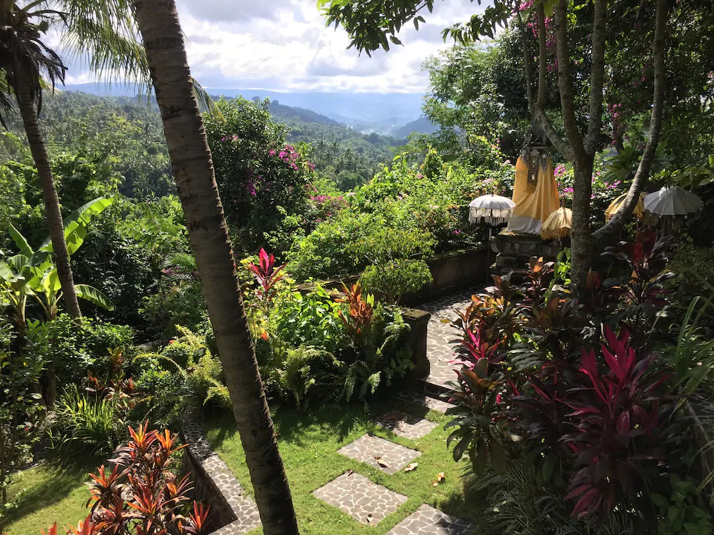 Gunung Paradise Resort