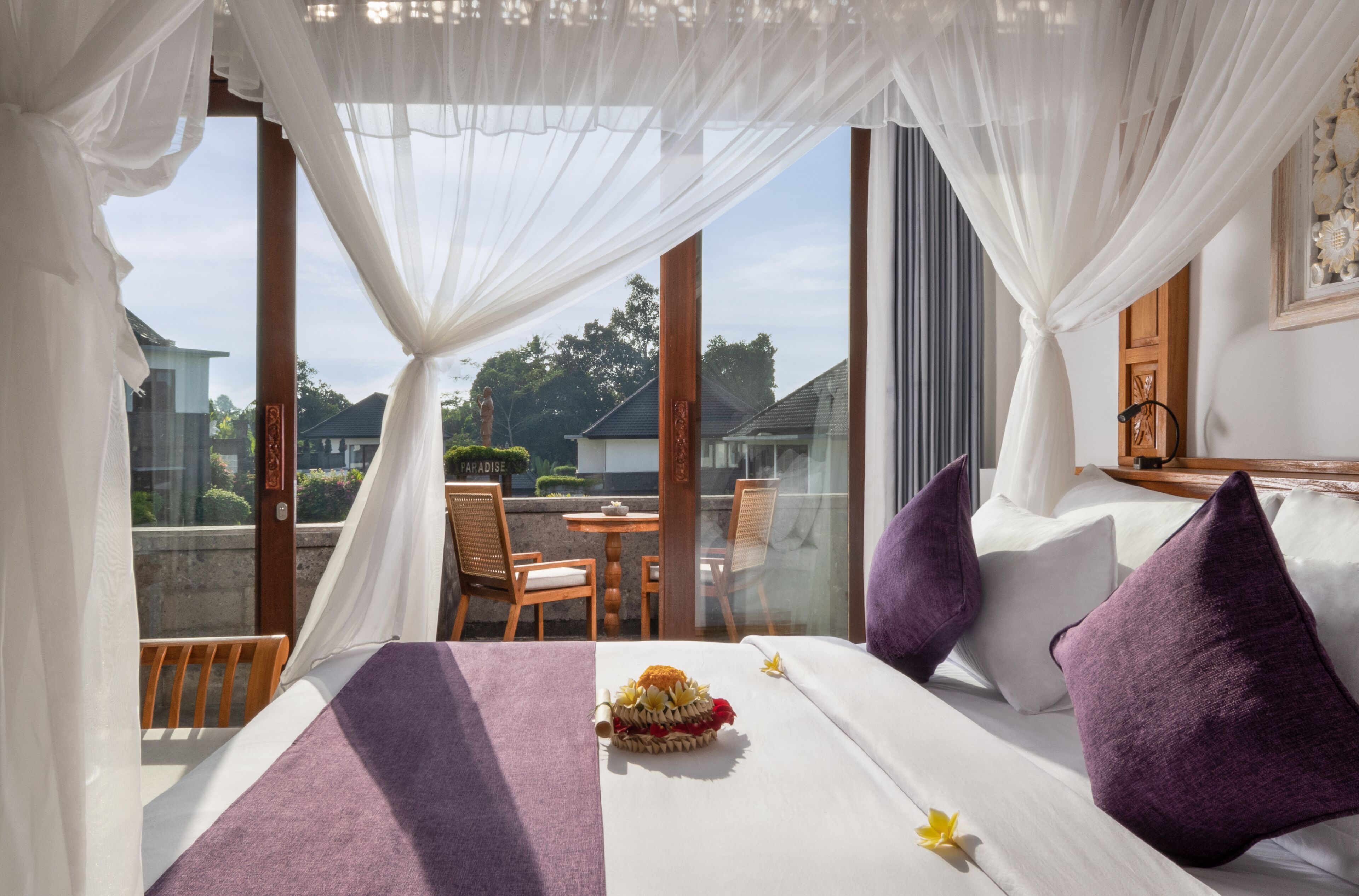 Swan Paradise a Pramana Experience