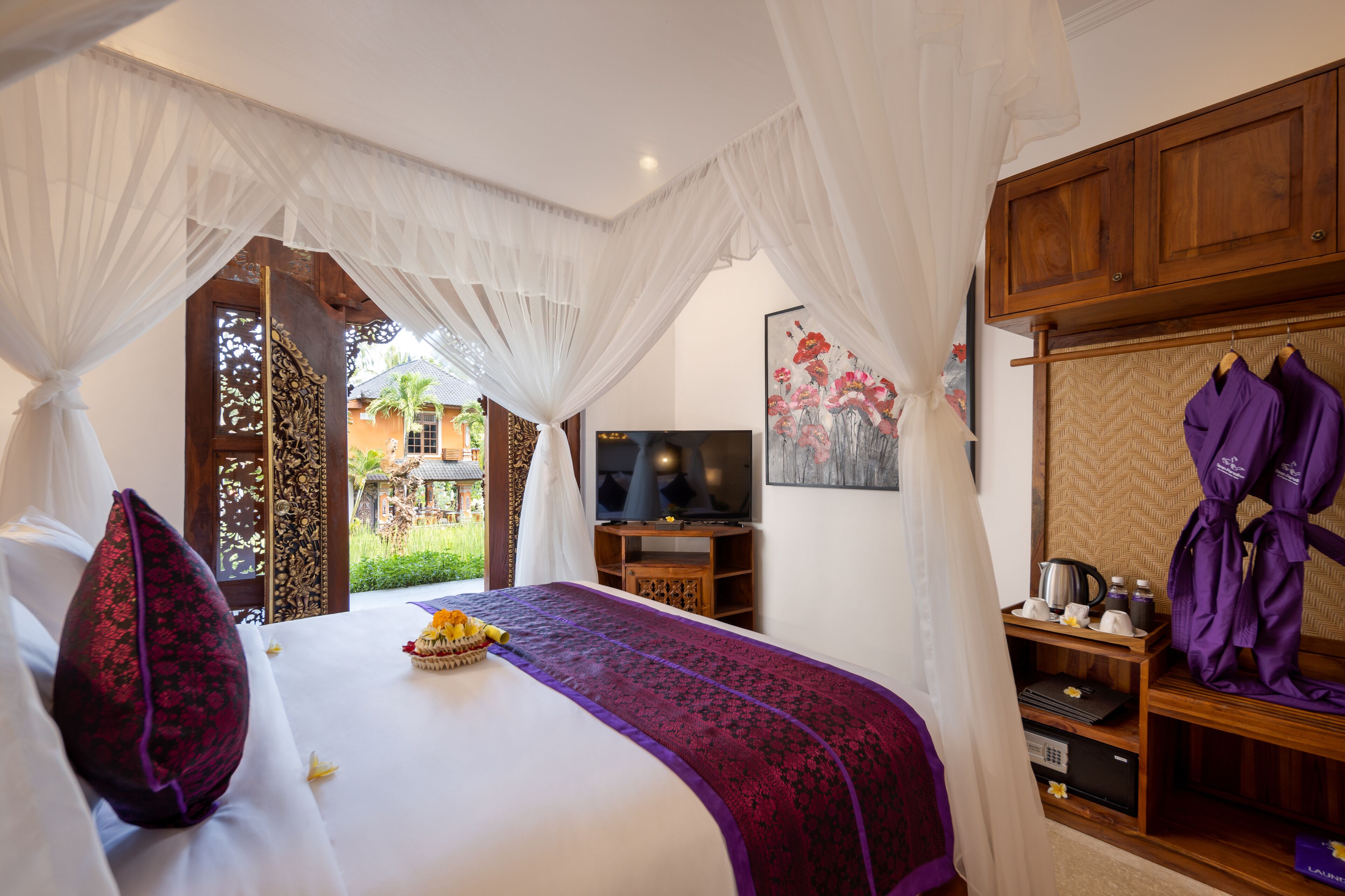 Swan Paradise a Pramana Experience
