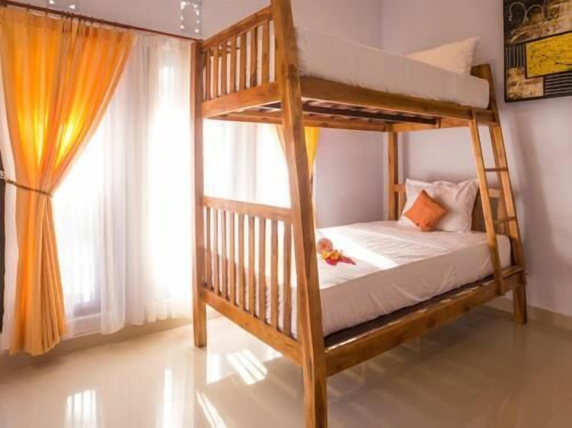 Bintang Hostel