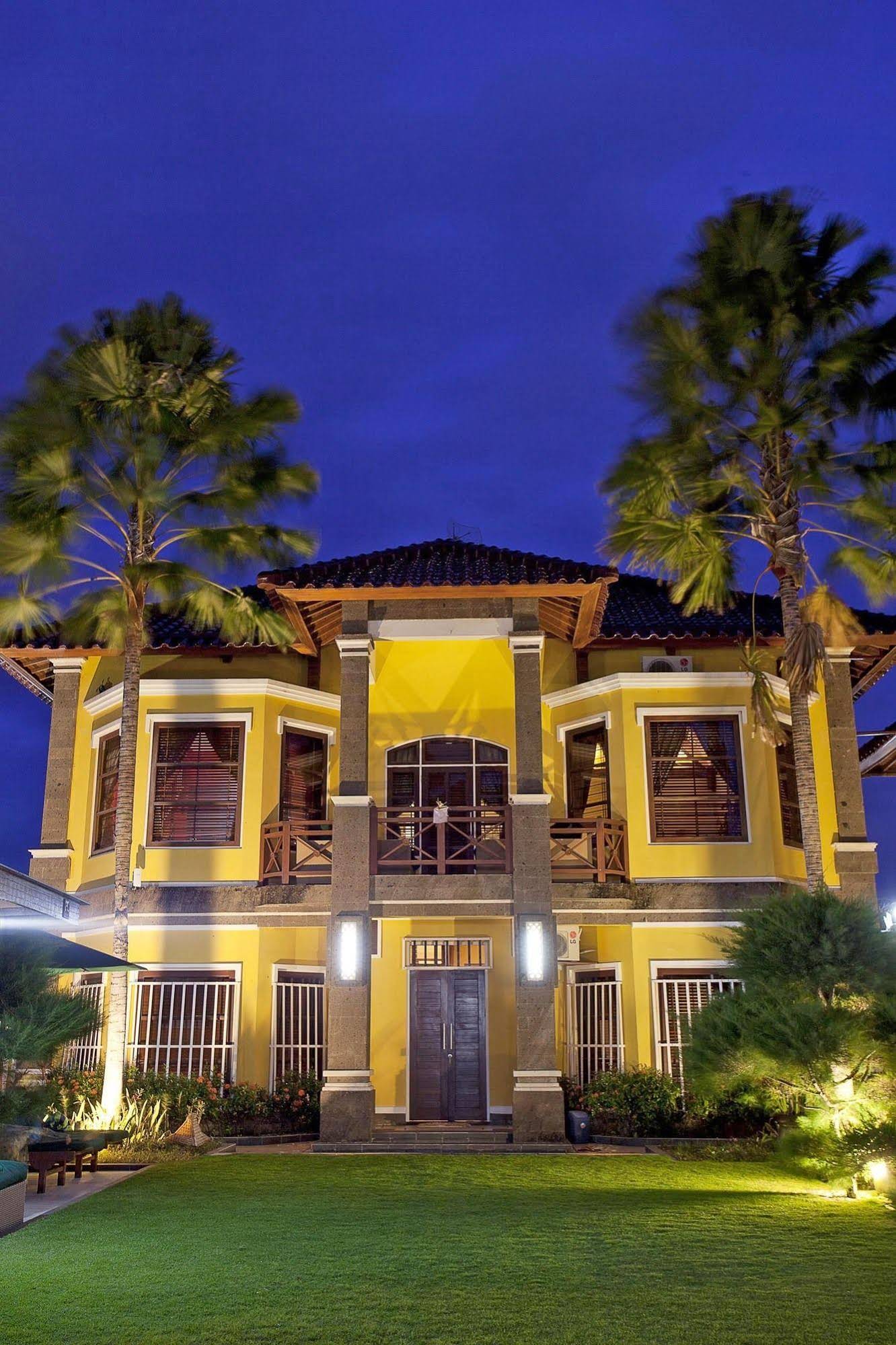 Apel Villa Sanur