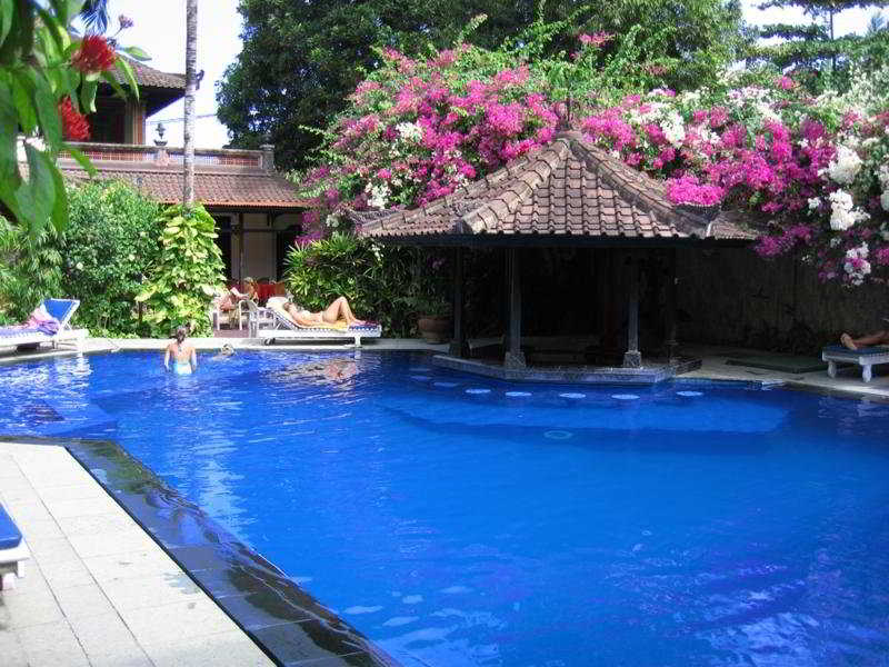 Ari Putri Hotel