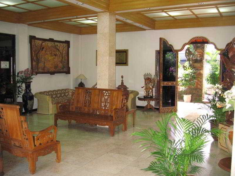 Ari Putri Hotel