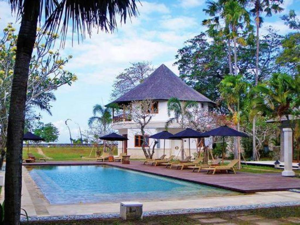 Avillion Villa Cinta