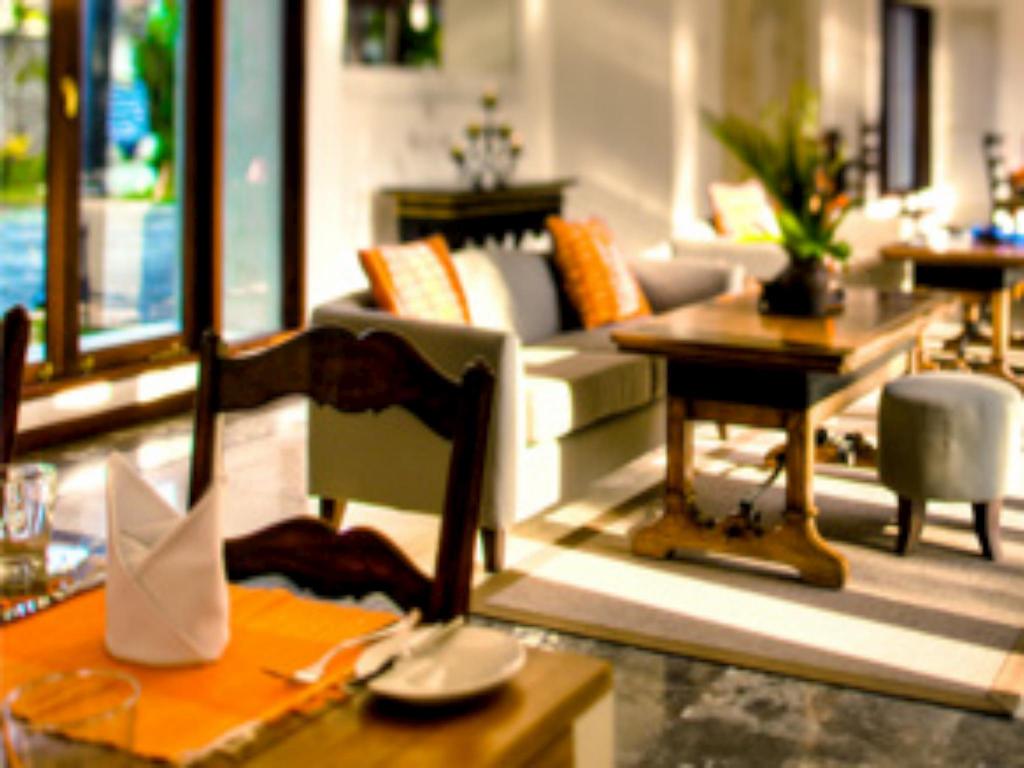 Avillion Villa Cinta