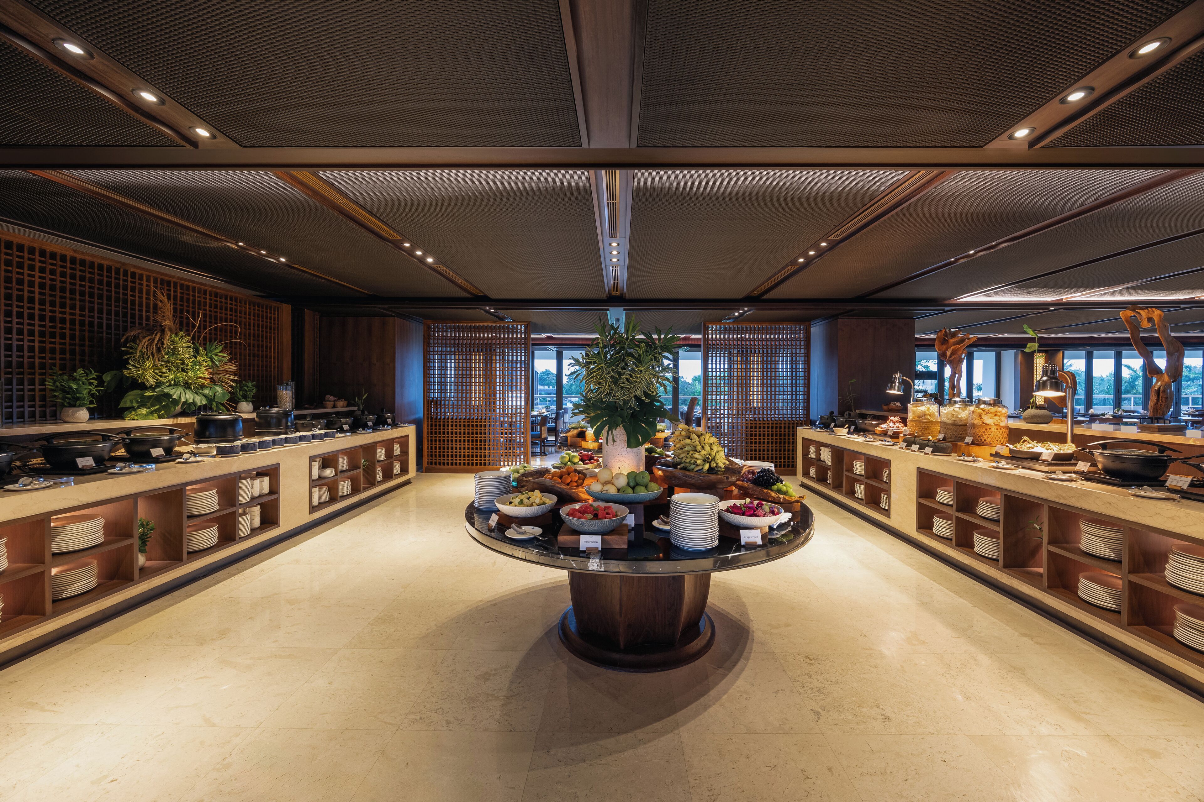 Bali Beach Hotel
