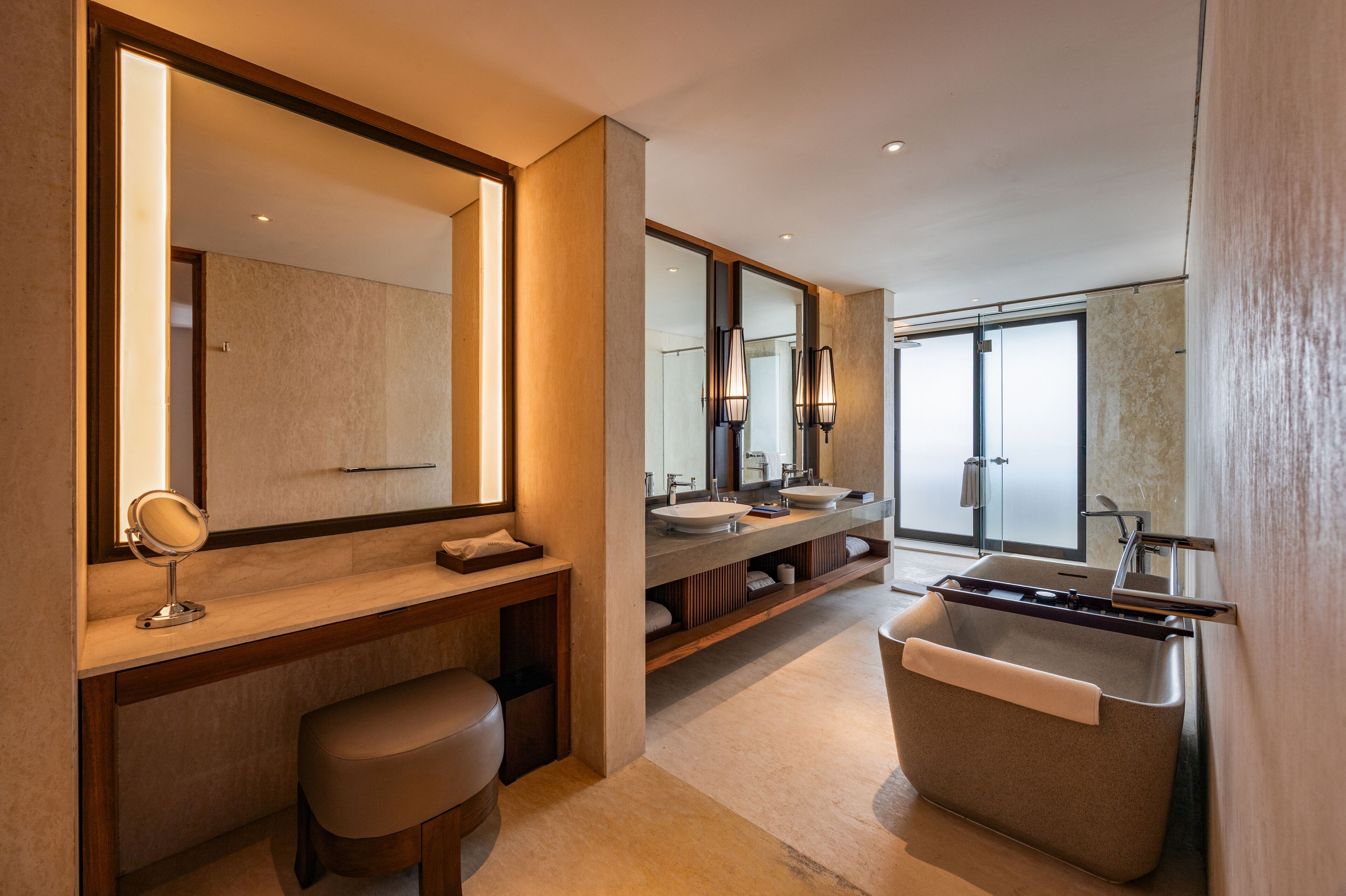 Bali Beach Hotel