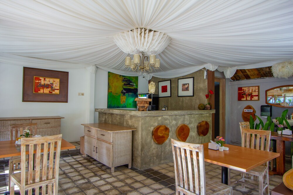 Bali Komang Guest House