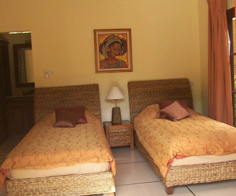 Bali Luxury Villa Emerald