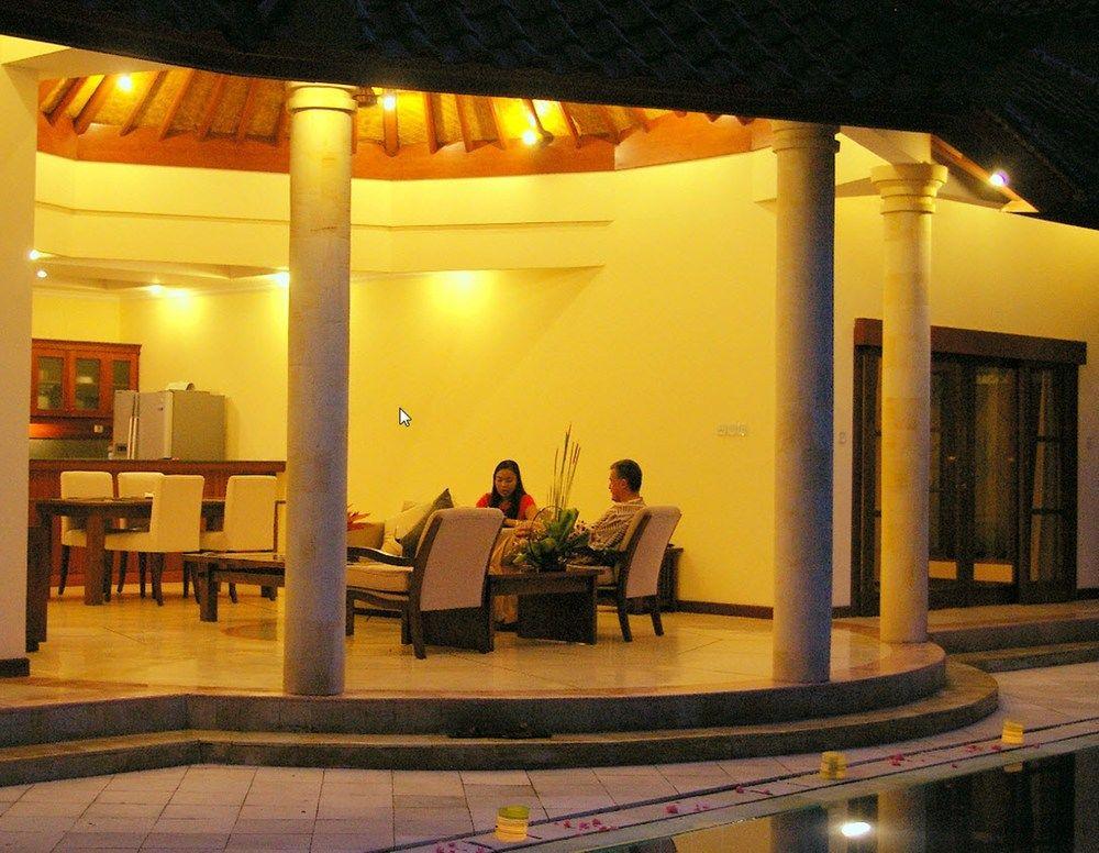 Bali Luxury Villa Emerald