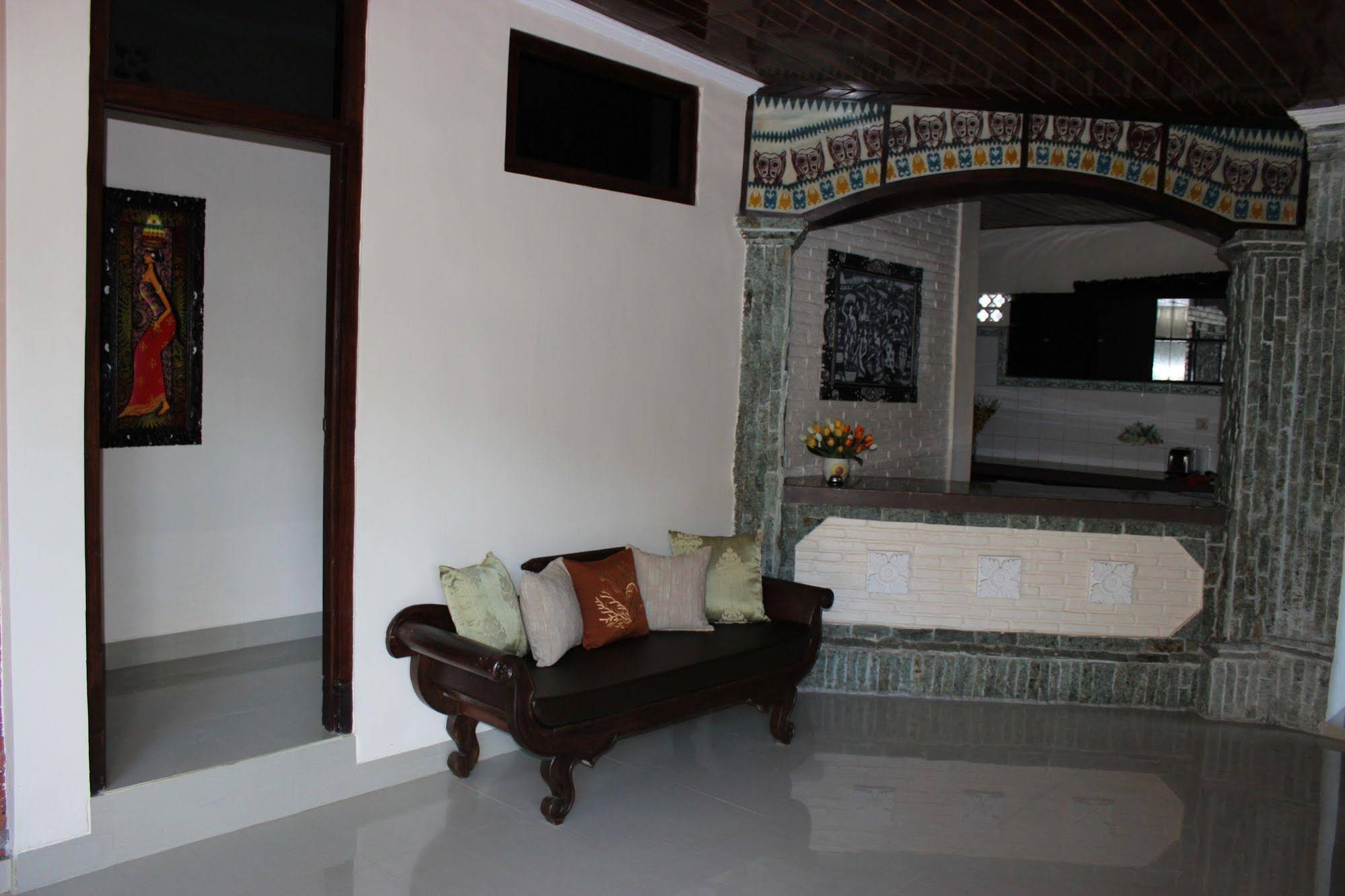 Blanjong Home Stay