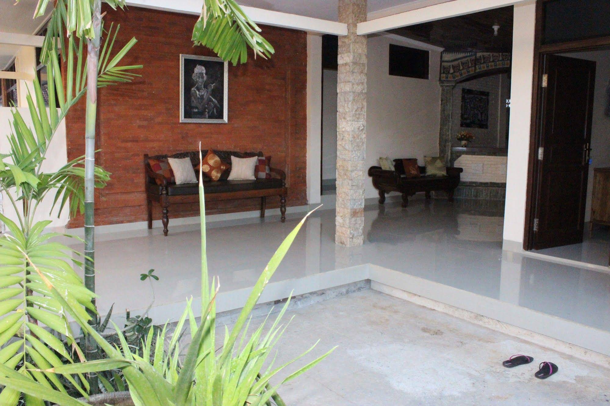 Blanjong Home Stay