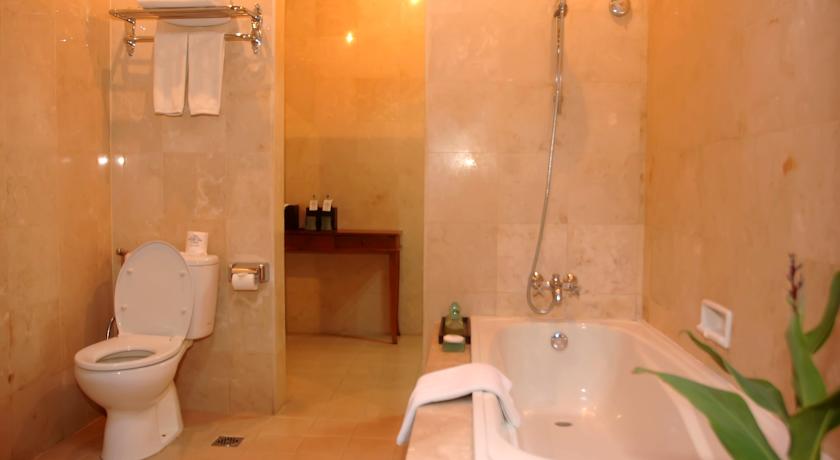Diwangkara Beach Hotel & Resort